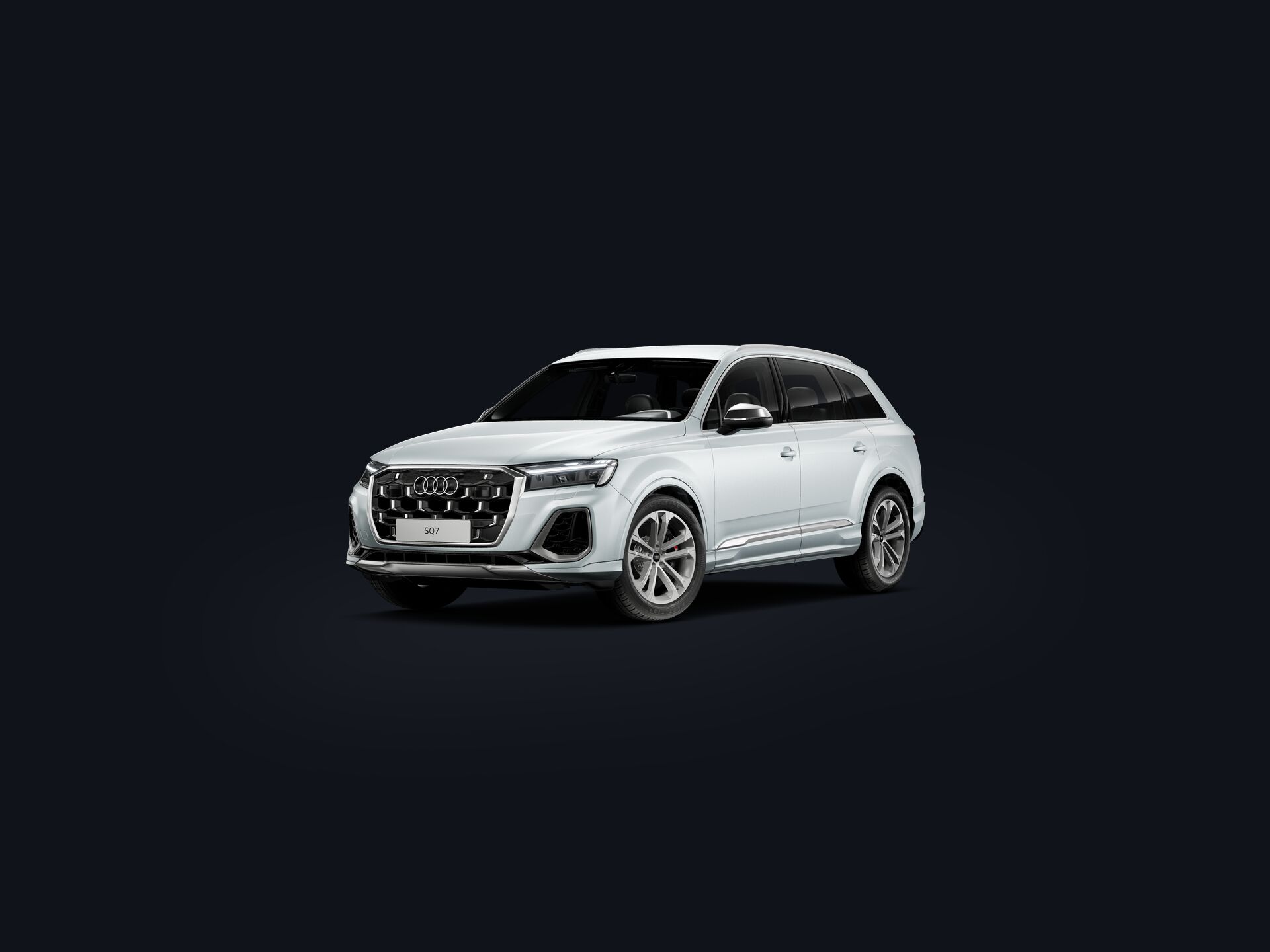 SQ7 SUV 3/4 front