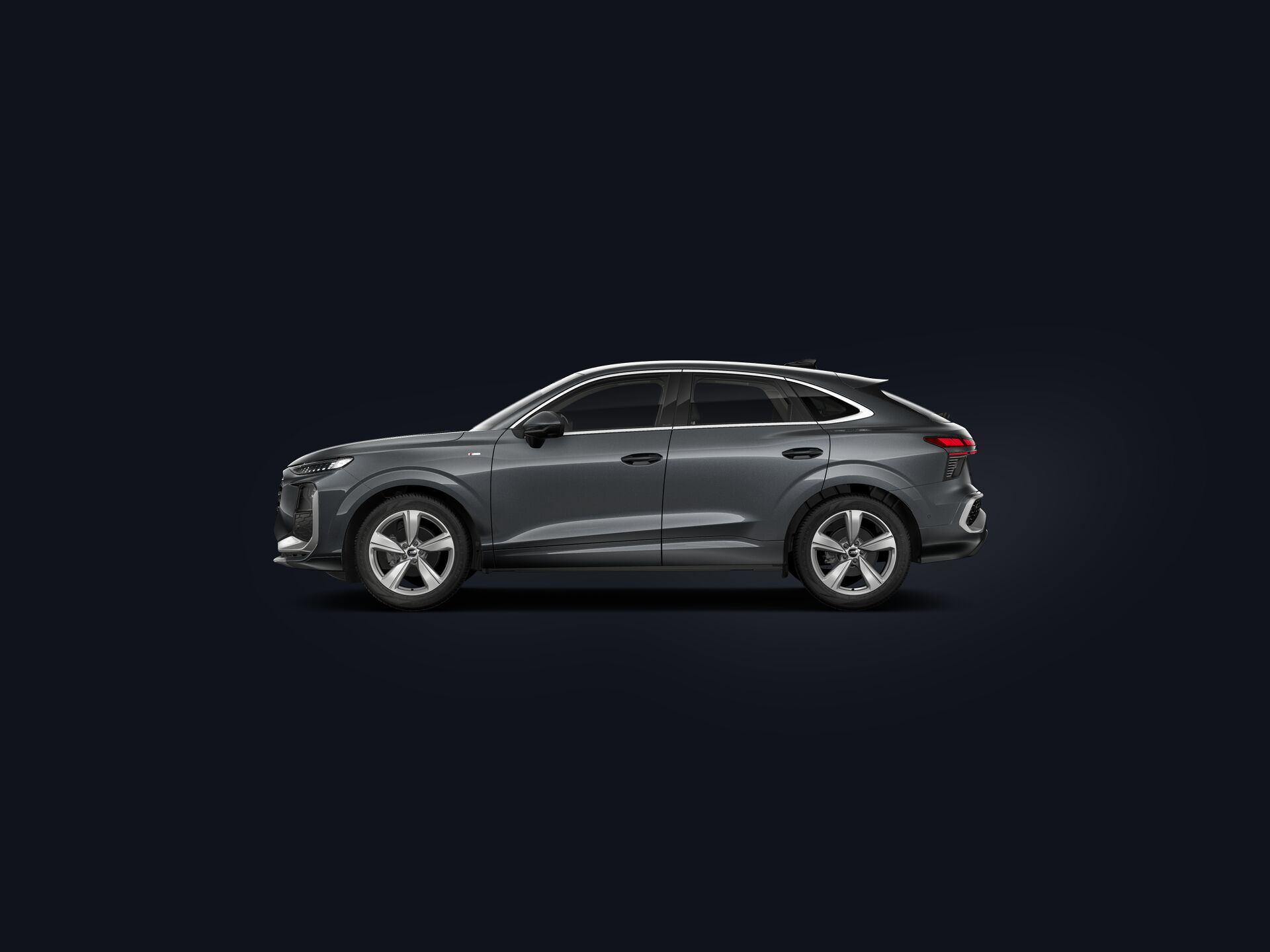 Q3 Sportback side