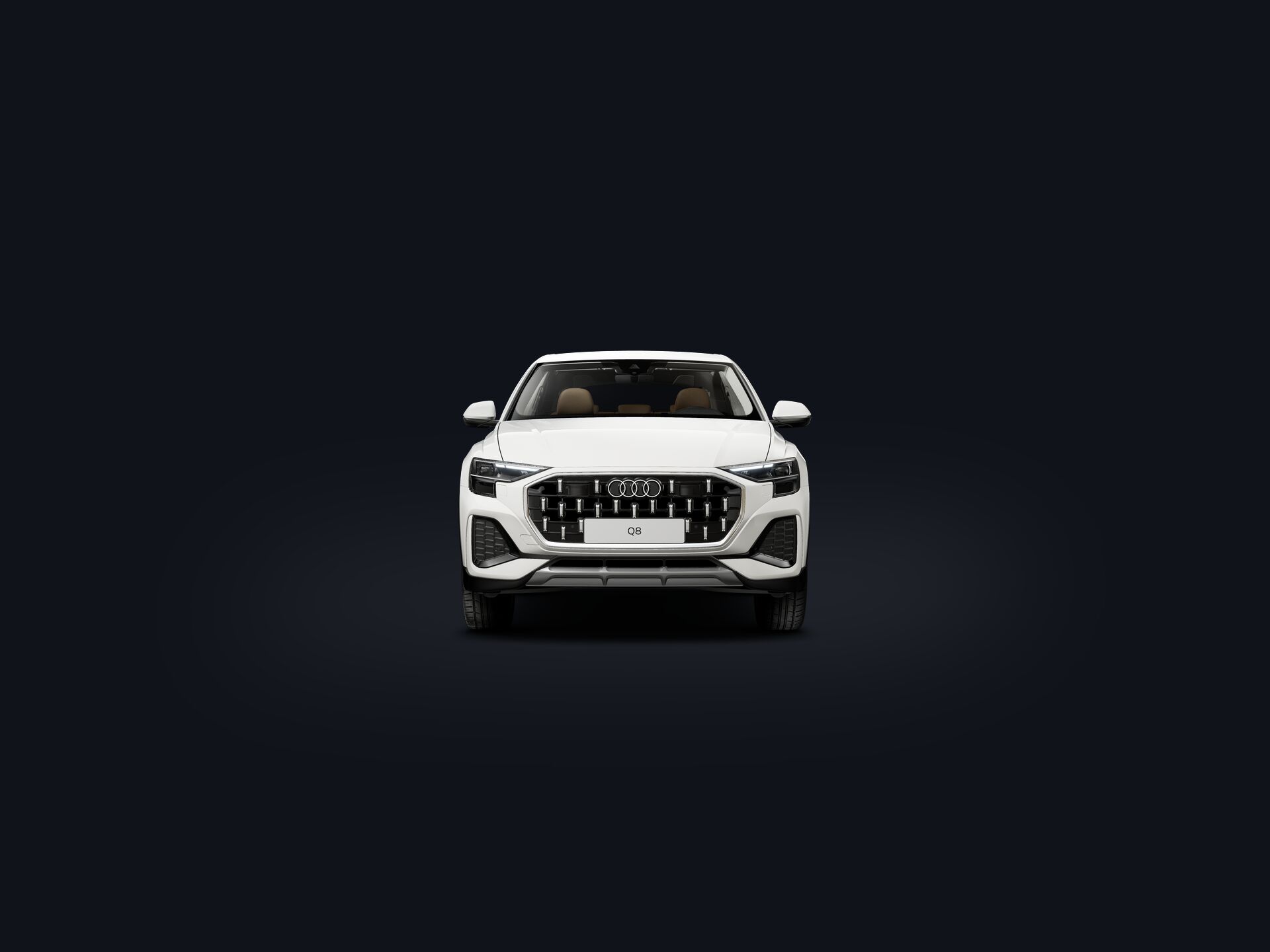 Q8 SUV custfront