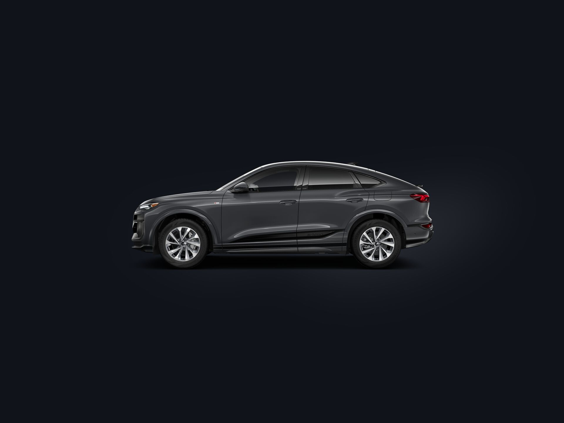 2027 Audi Q6 Sportback e-tron® side