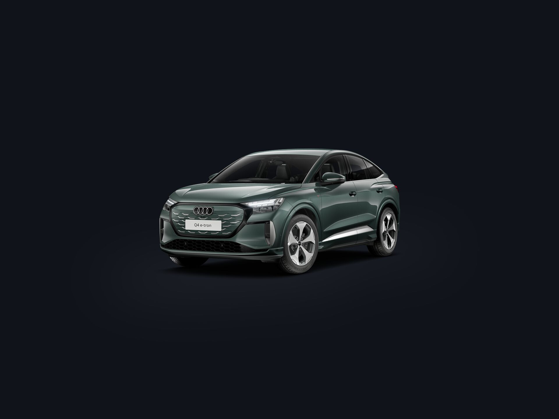 Q4 Sportback e-tron 3/4 front