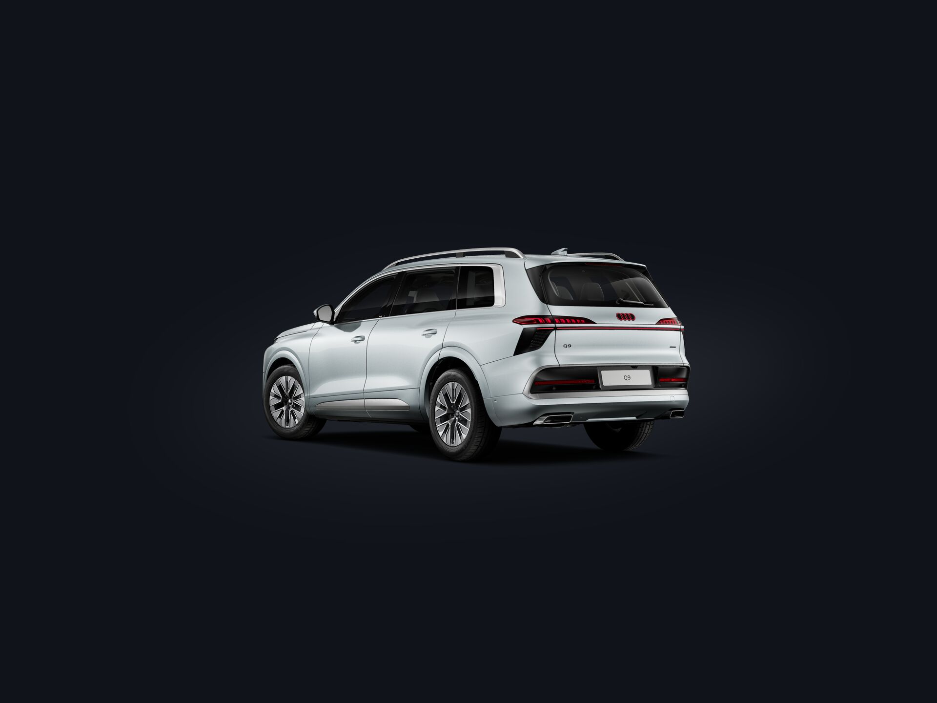 Q9 SUV 3/4 rear