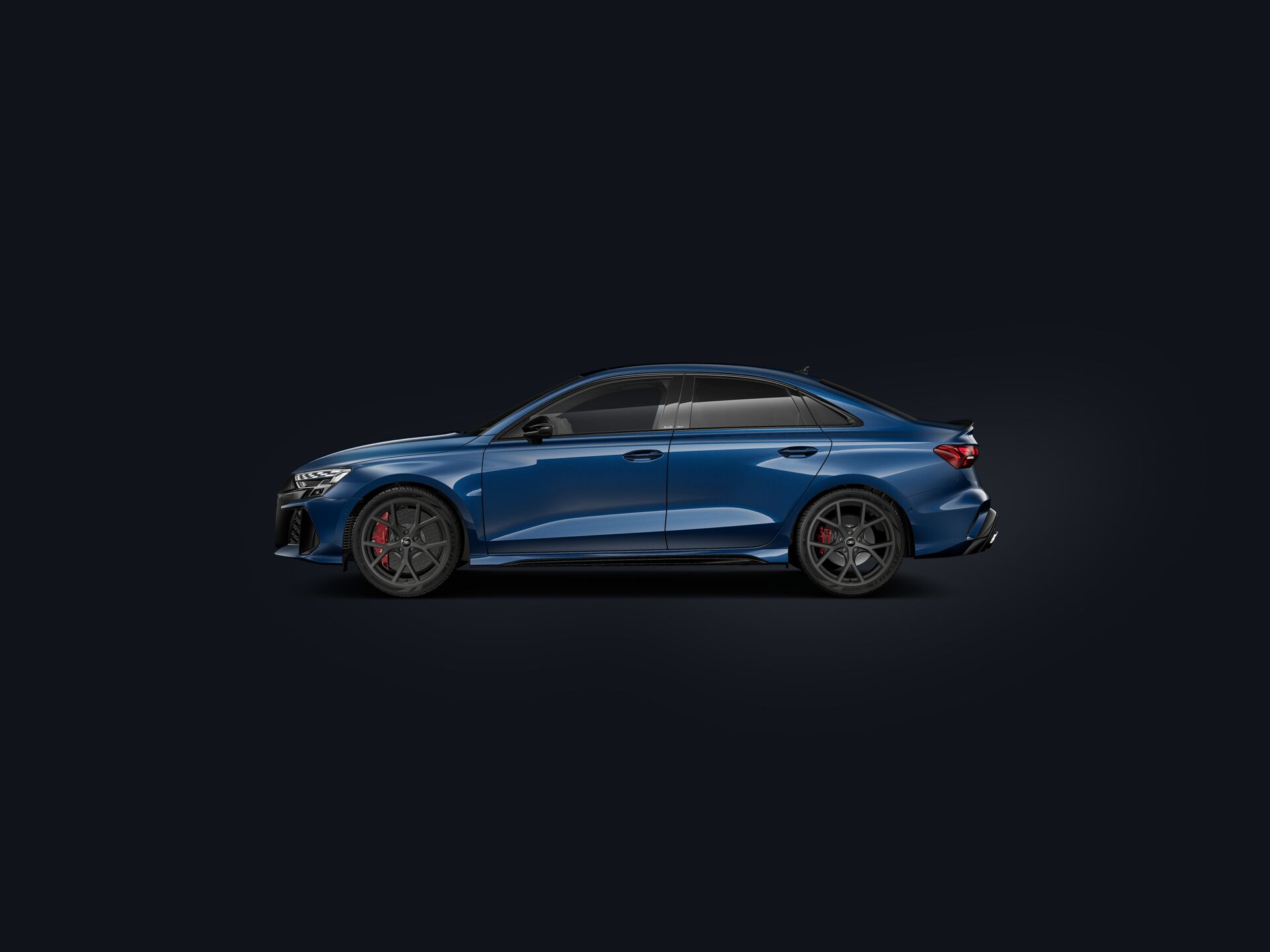 RS 3 Sedan side