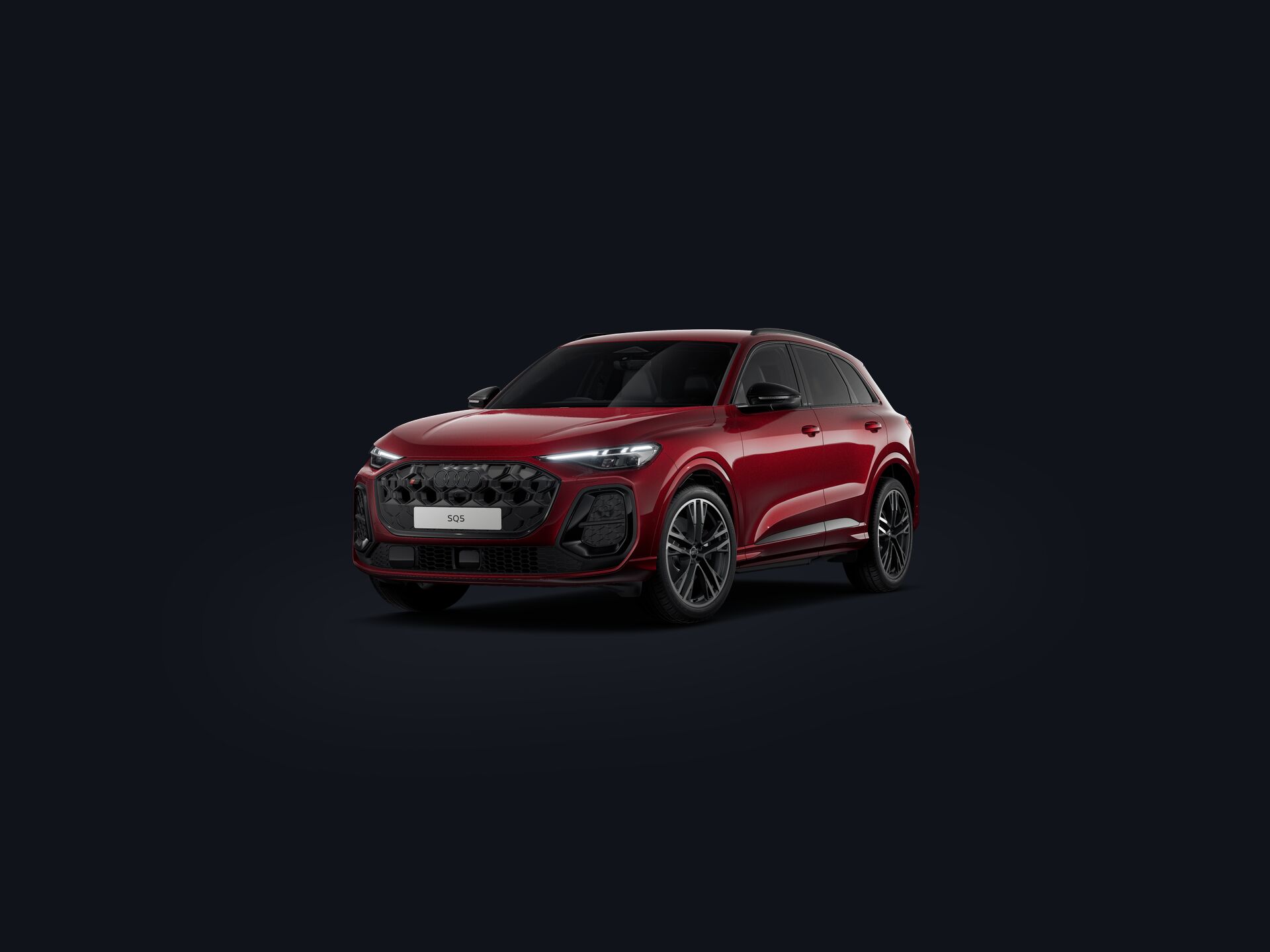 SQ5 SUV 3/4 front