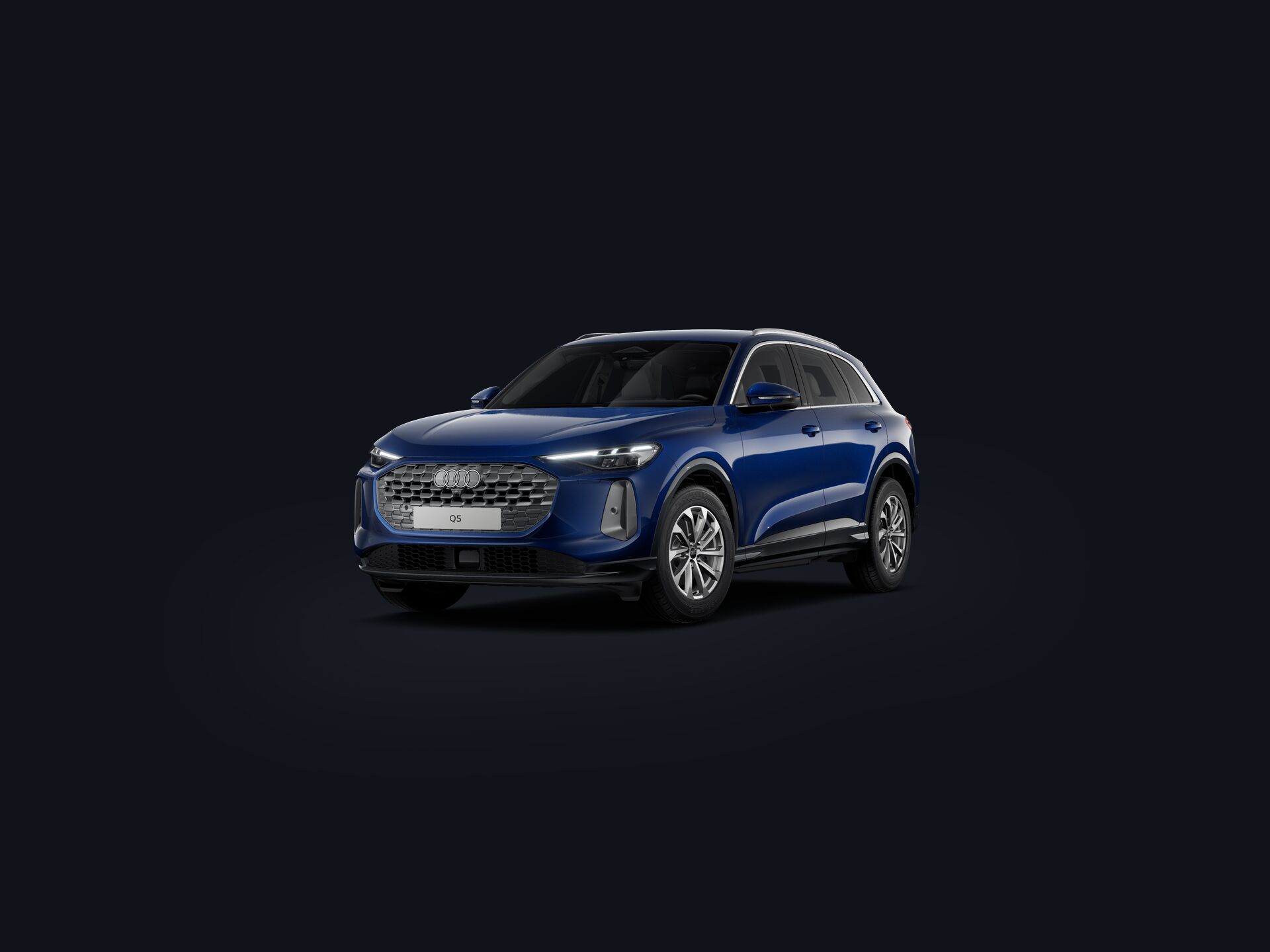Q5 3/4 front