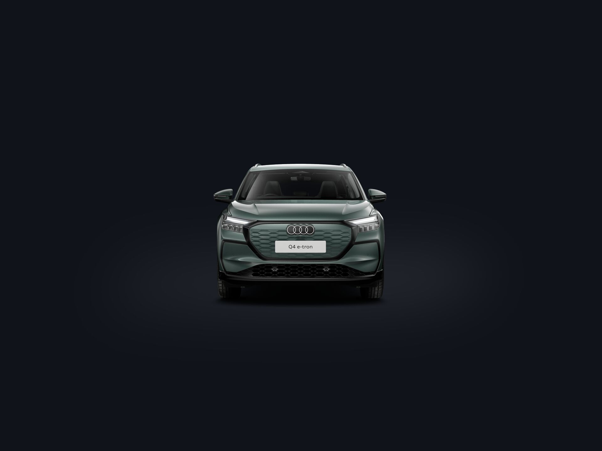 Q4 e-tron front