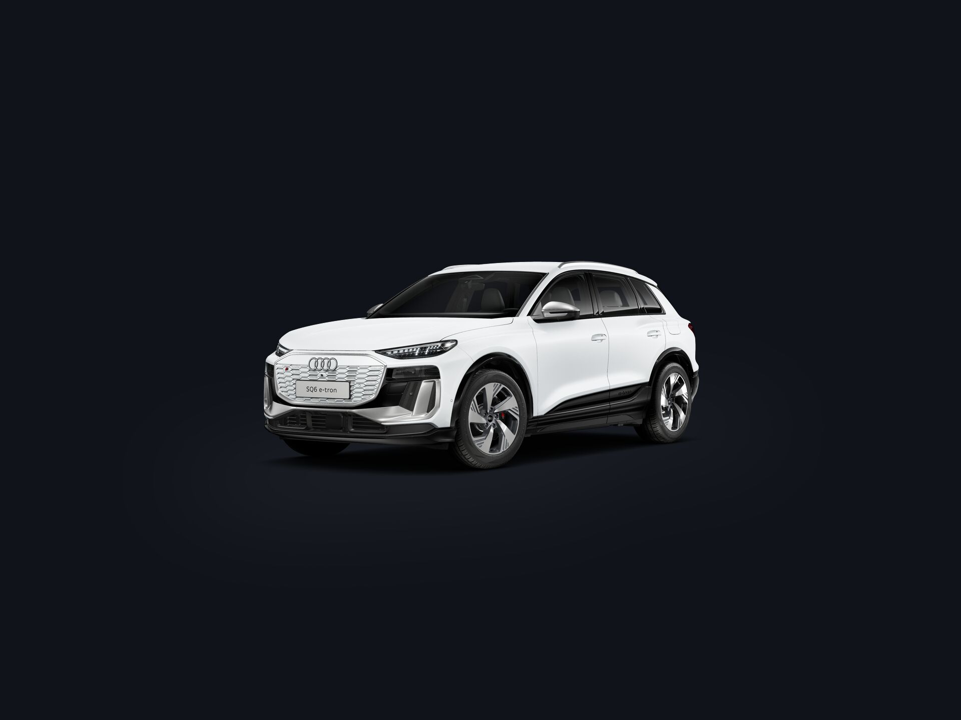 SQ6 SUV e-tron 3/4 front