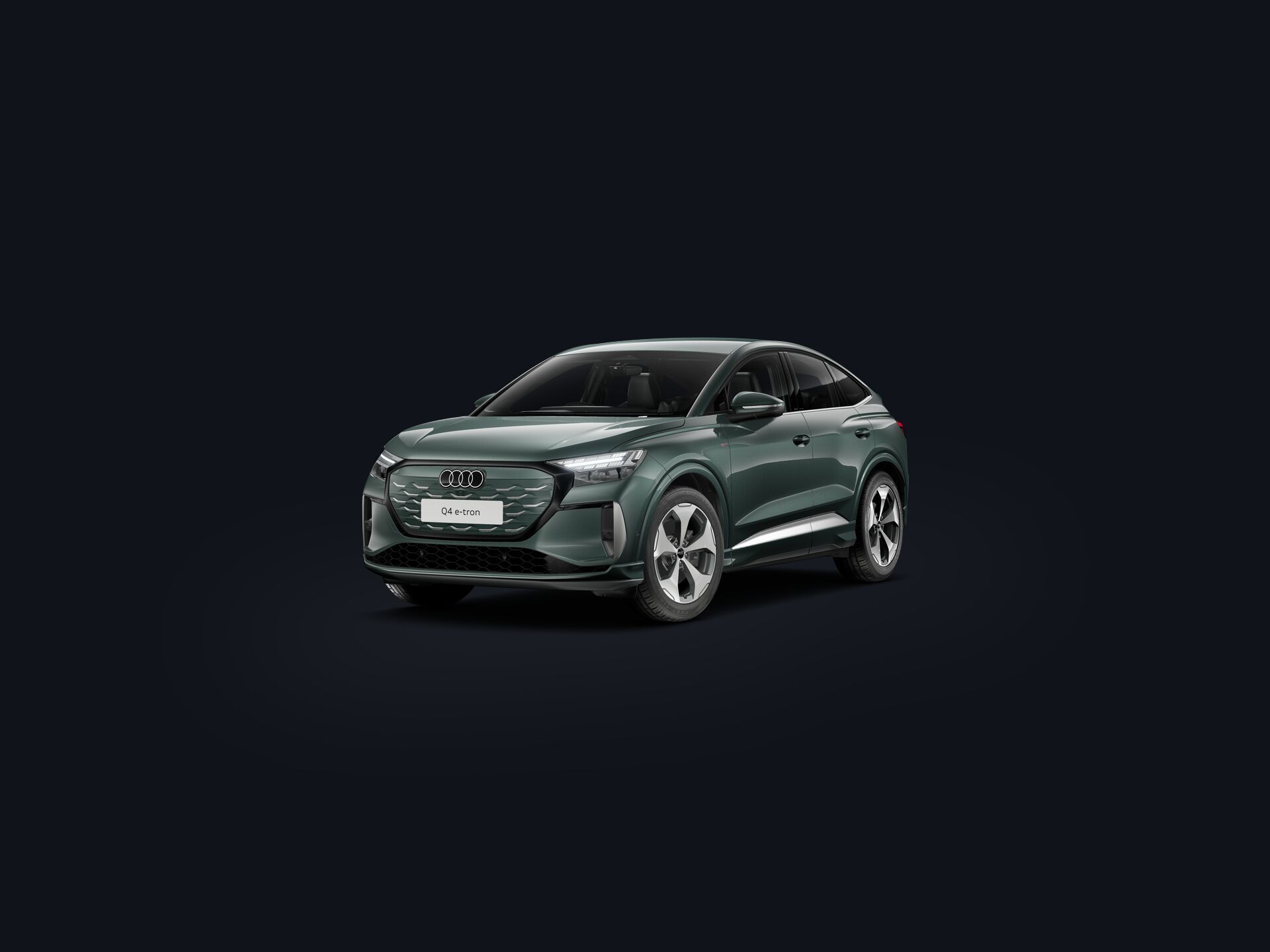 Q4 Sportback e-tron 3/4 front