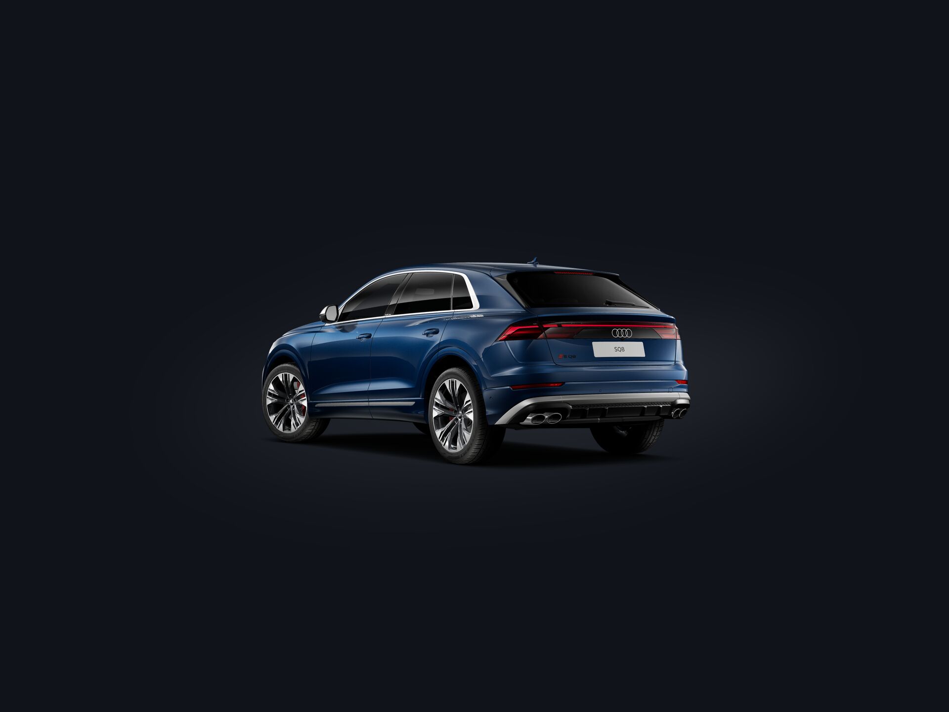 SQ8 3/4 rear