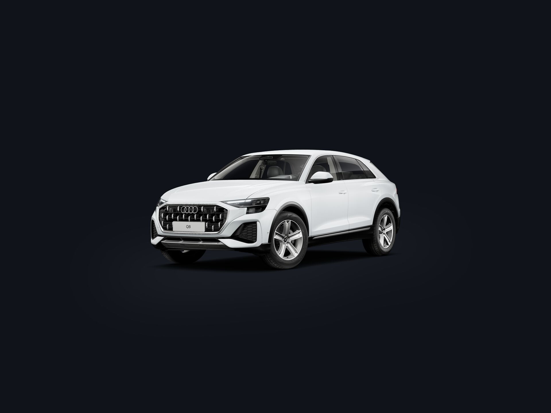 Q8 SUV 3/4 front