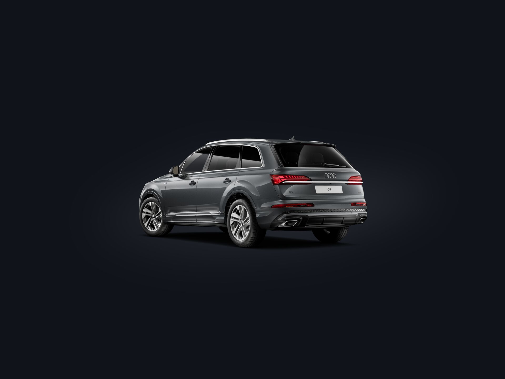 Q7 SUV 3/4 rear