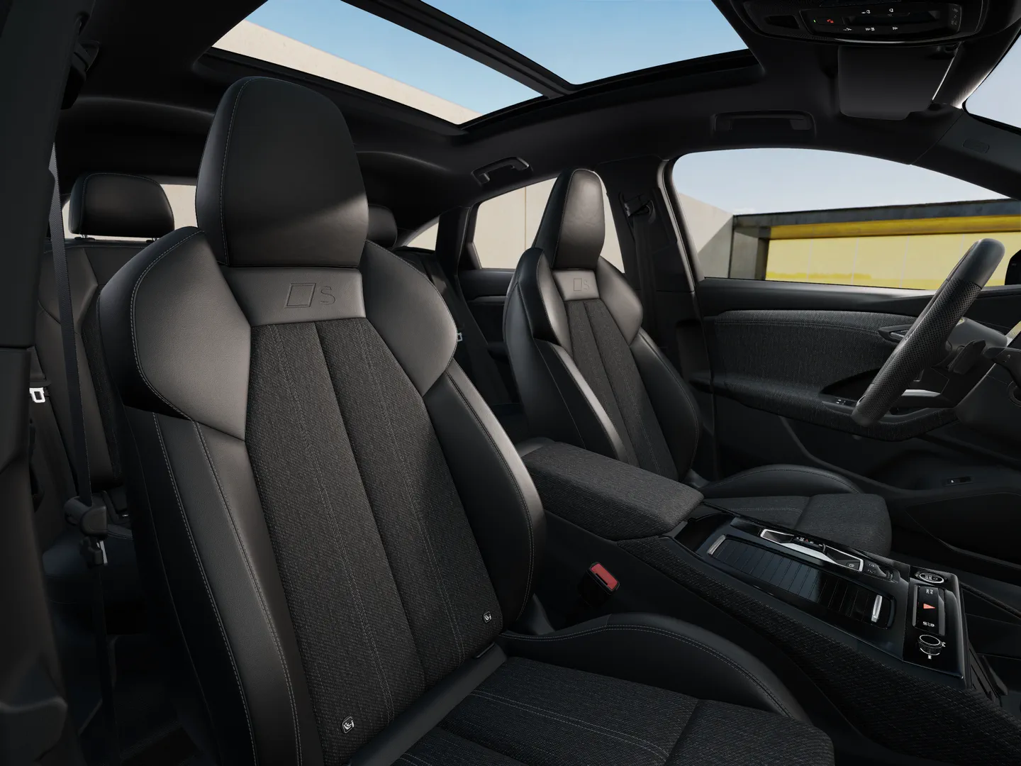 Zdjęcie&nbsp;Audi Q6 Sportback e-tron&nbsp;e-tron 185,00 kW&nbsp;– Ujęcie: przednie fotele