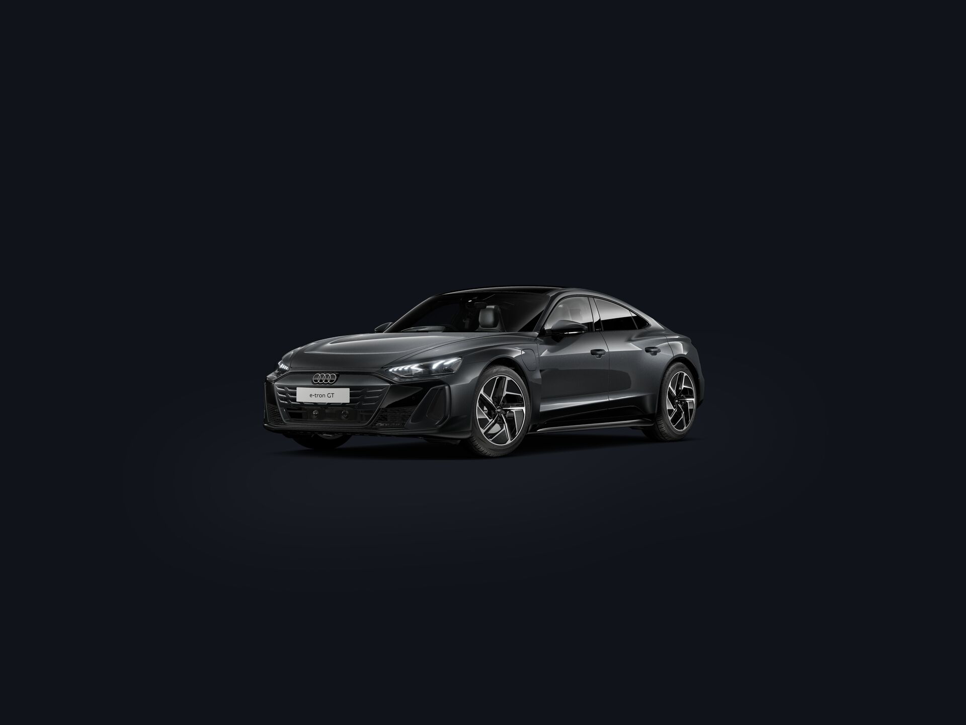 e-tron GT quattro 3/4 front
