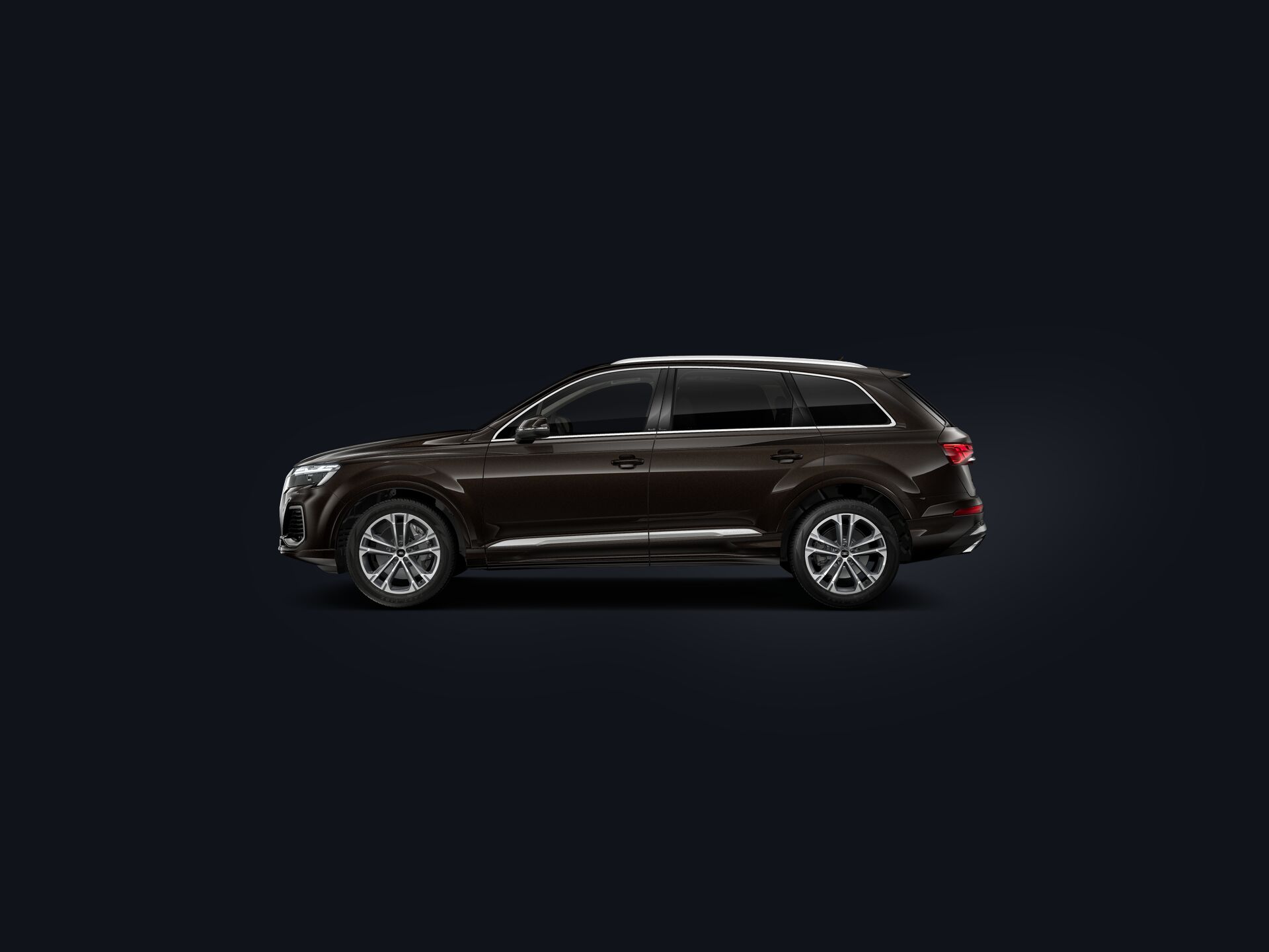 Q7 SUV 2026 side