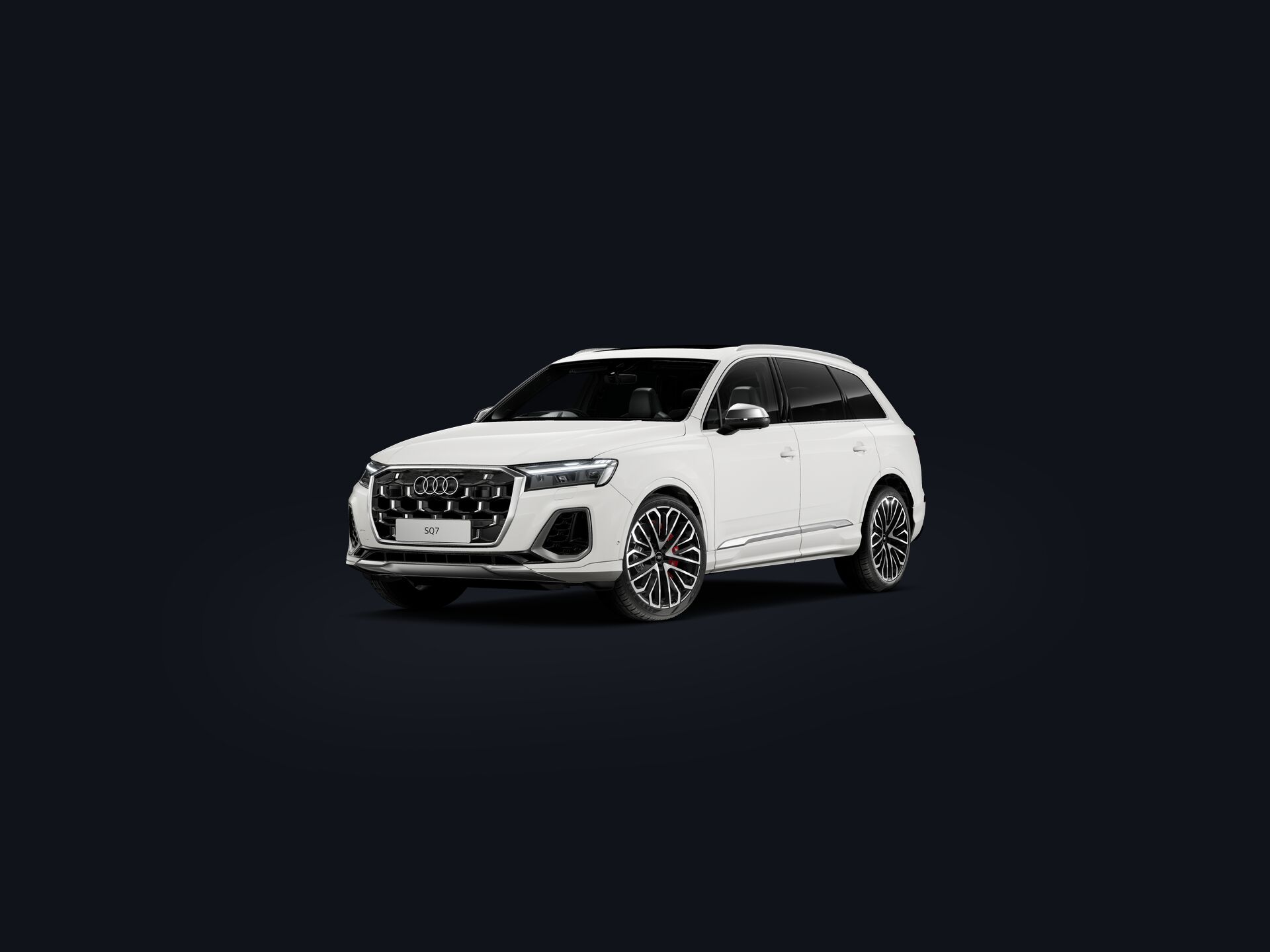 SQ7  3/4 front
