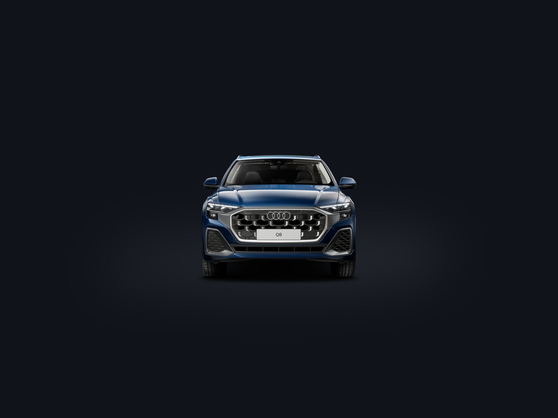 Q8 SUV front