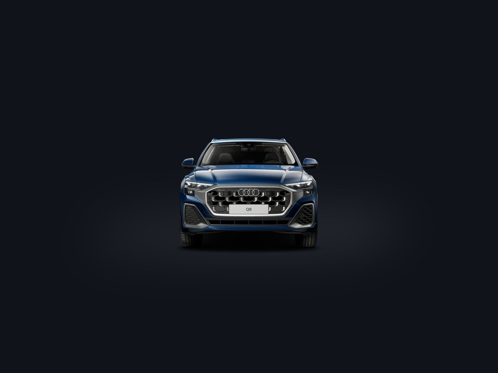 Q8 SUV front