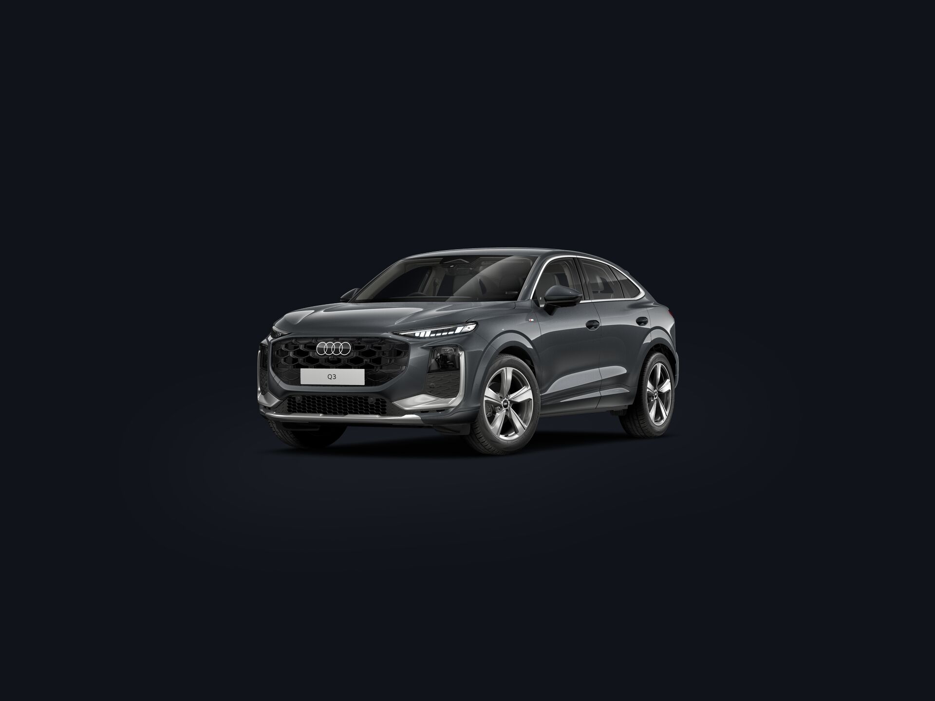 Q3 Sportback 3/4 front