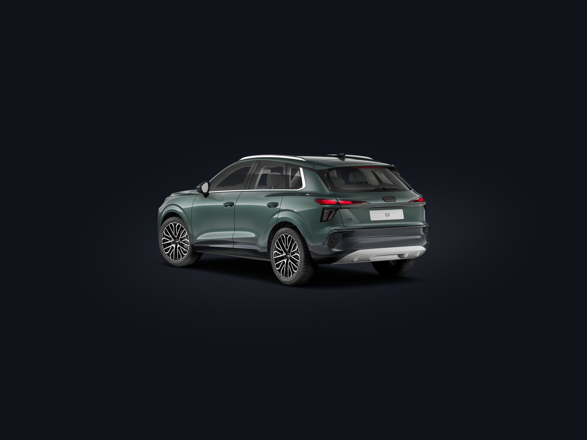 Q3 SUV 3/4 rear