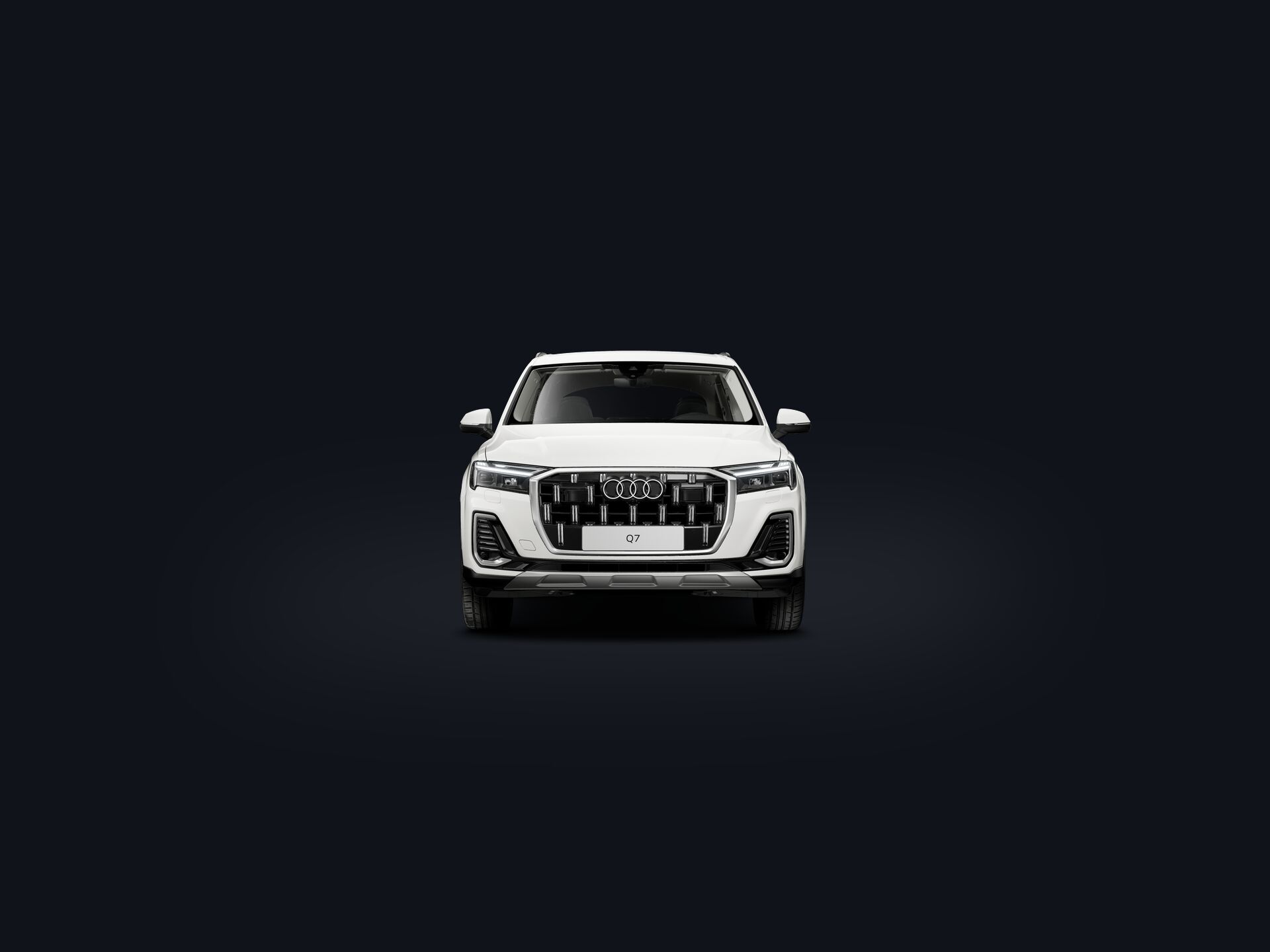Q7 SUV front