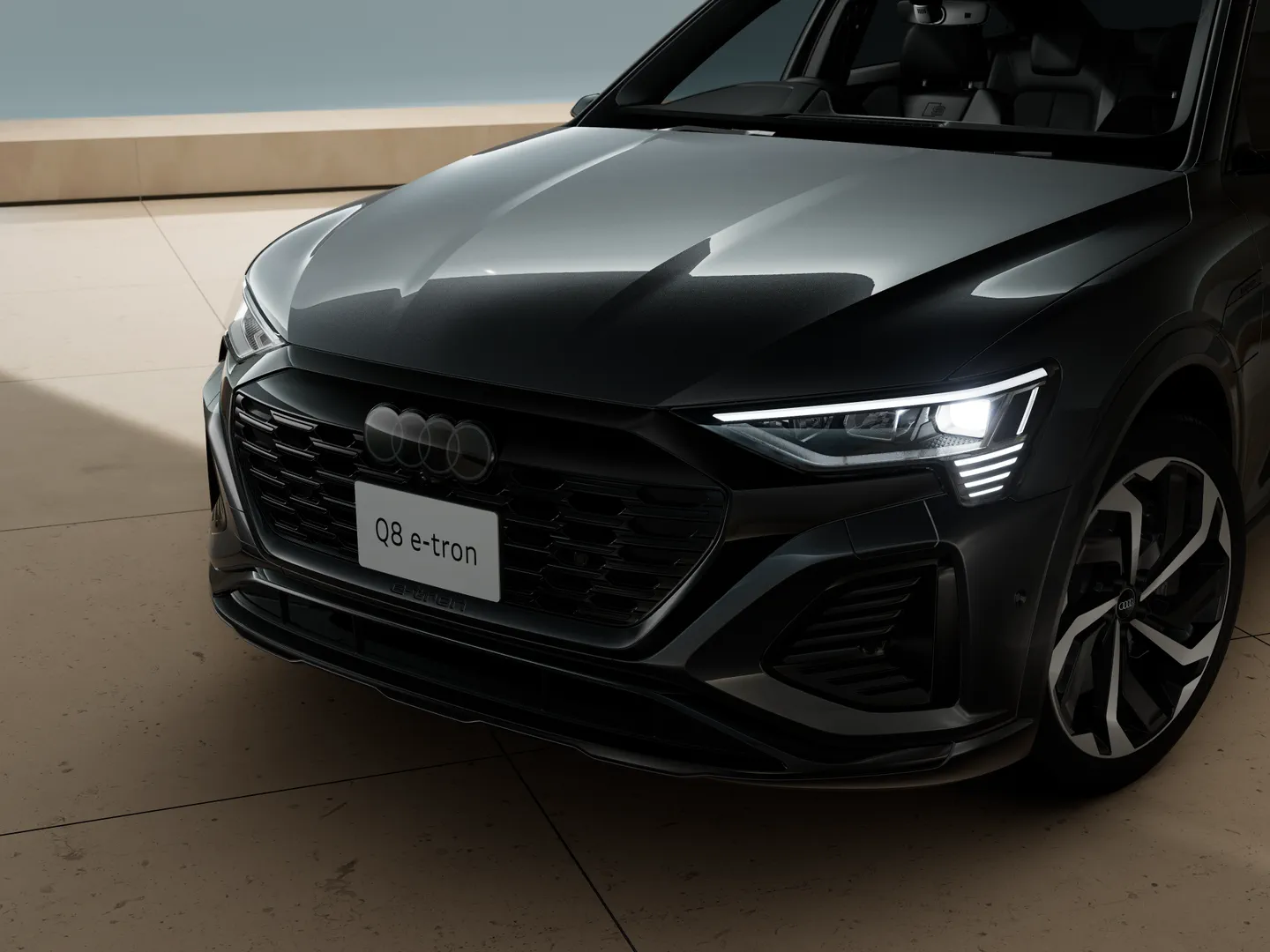 Image about Audi Q8 Sportback e-tron 55 e-tron quattro S line 300,00 kW