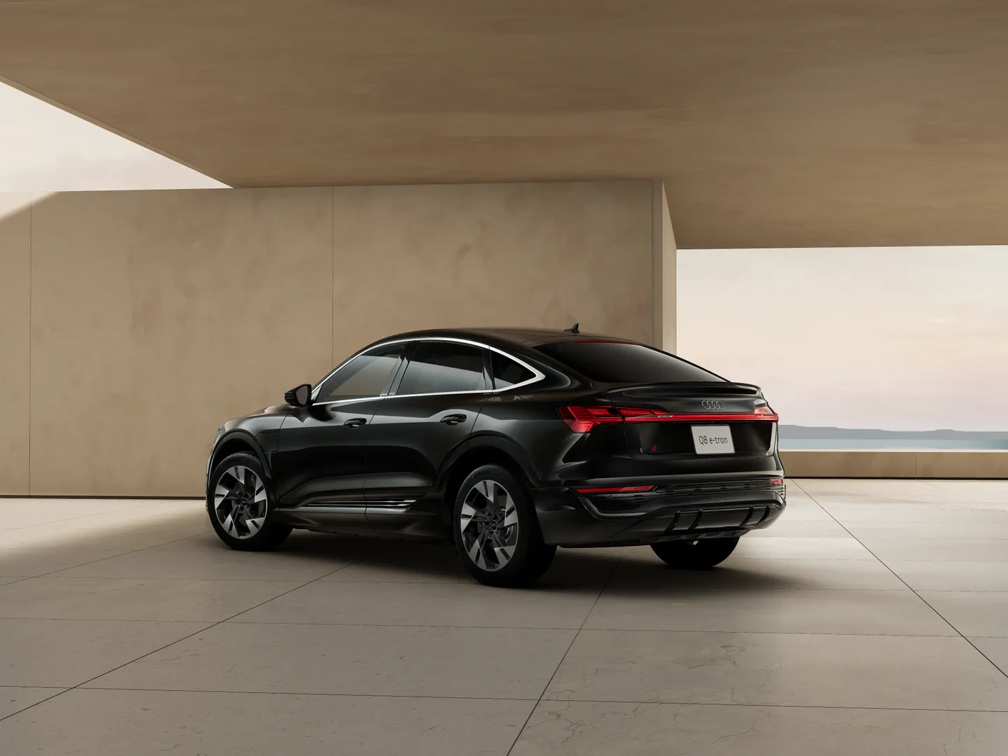 Image about Audi Q8 Sportback e-tron 55 e-tron quattro S line 300,00 kW