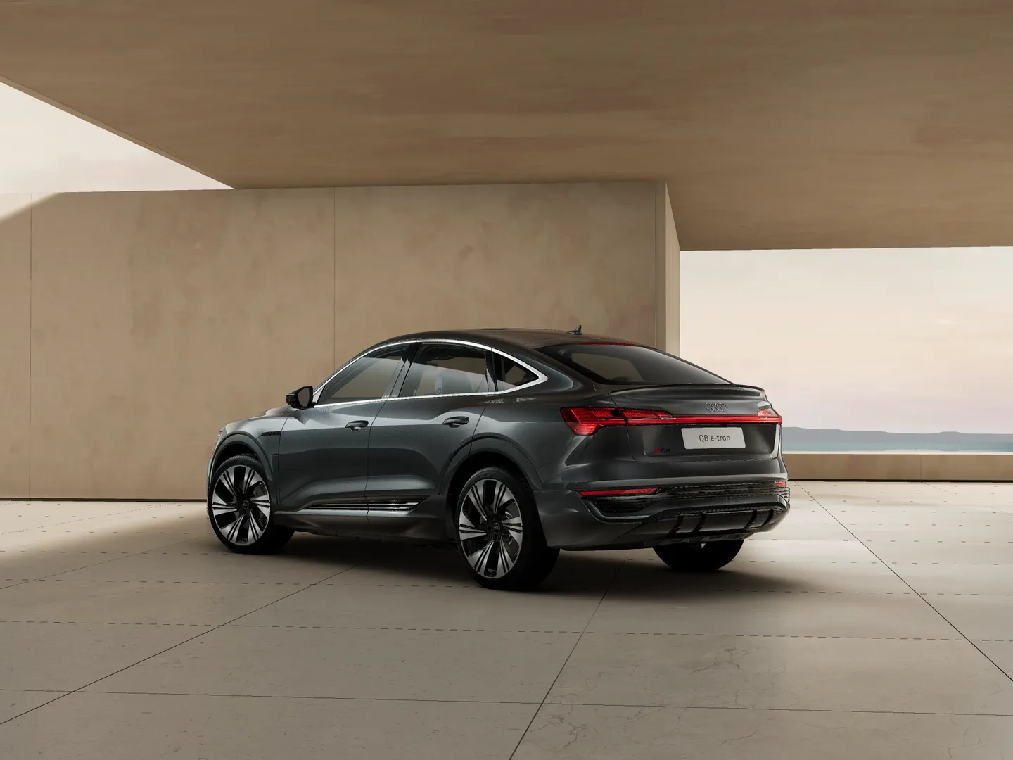Image about Audi Q8 Sportback e-tron 55 e-tron quattro S line 300,00 kW