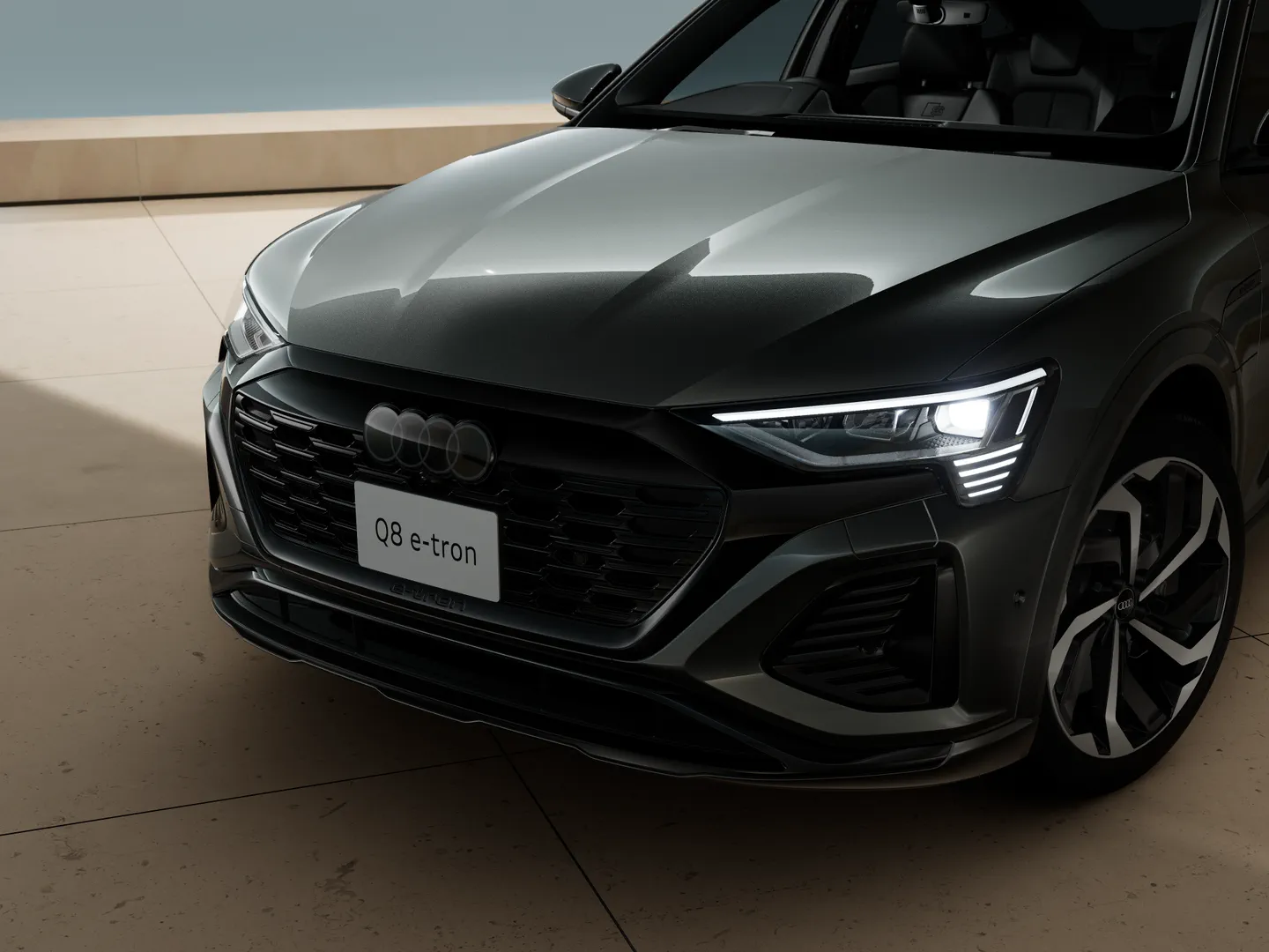 Image about Audi Q8 Sportback e-tron 55 e-tron quattro S line 300,00 kW