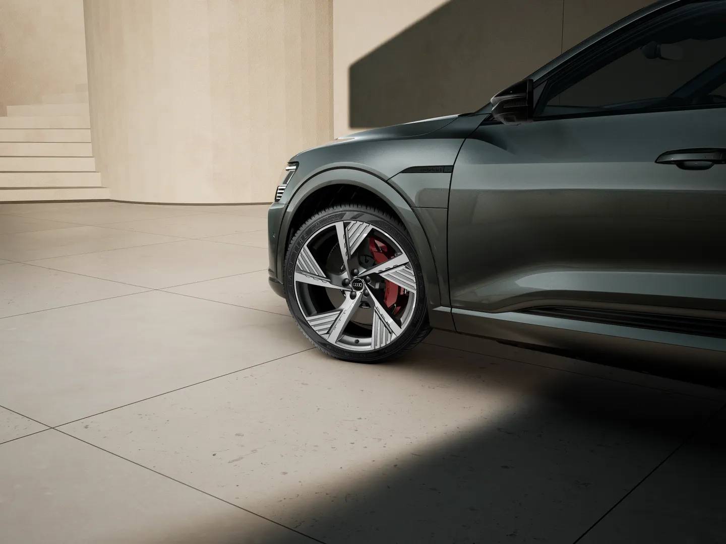 Image about Audi Q8 e-tron 55 e-tron quattro S line 300,00 kW
