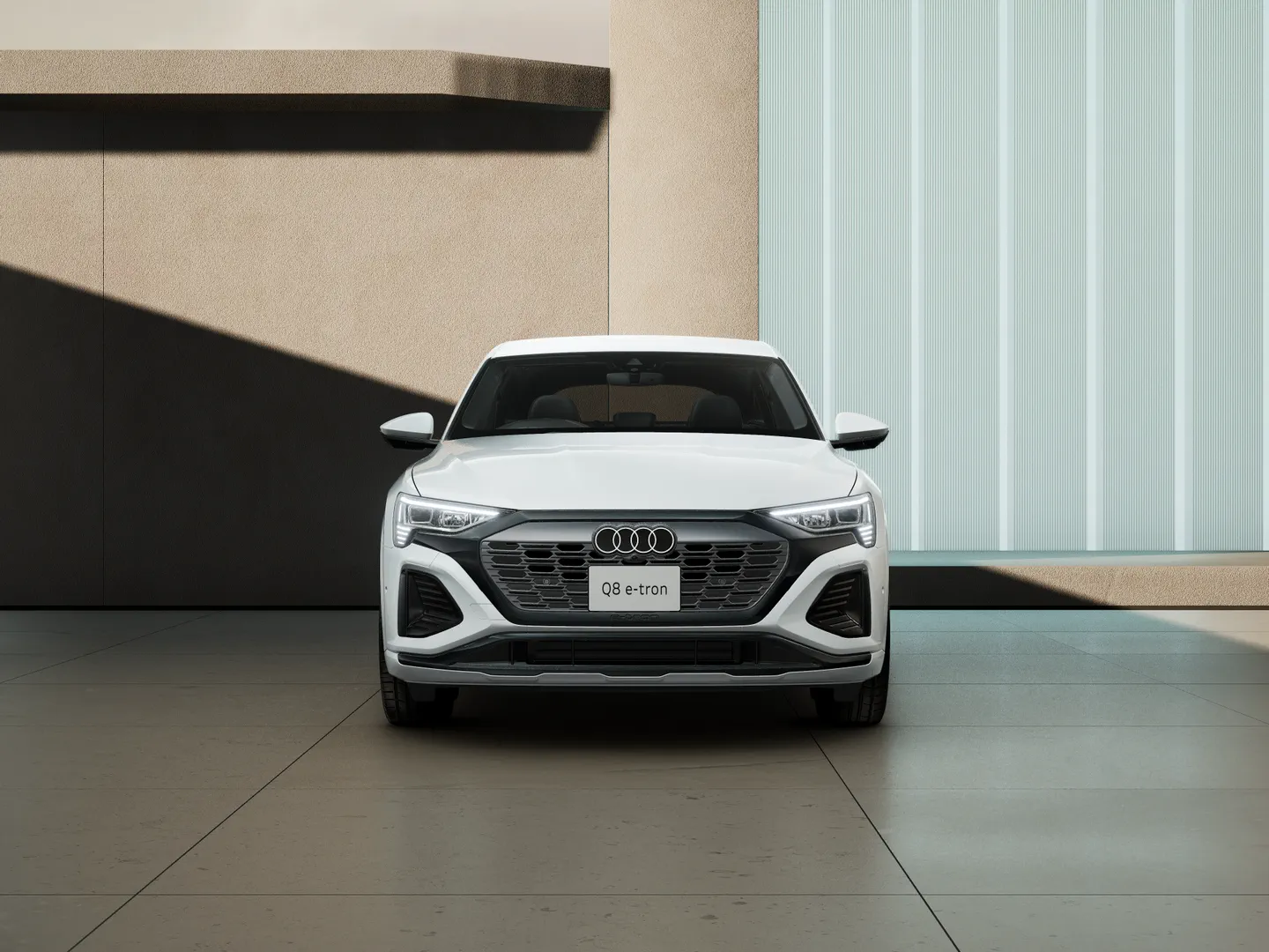 Image about Audi Q8 Sportback e-tron 55 e-tron quattro S line 300,00 kW