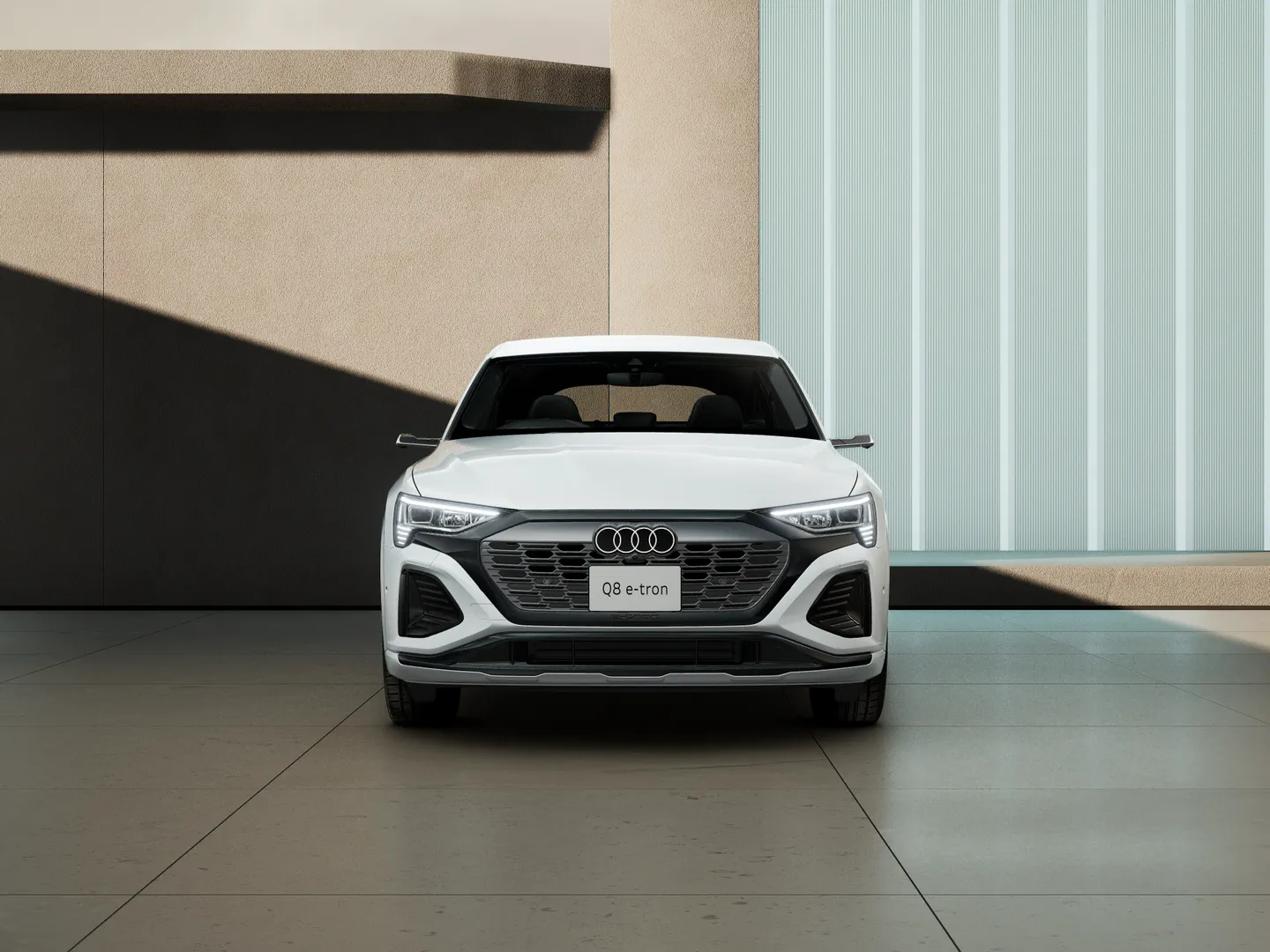 Image about Audi Q8 Sportback e-tron 55 e-tron quattro S line 300,00 kW