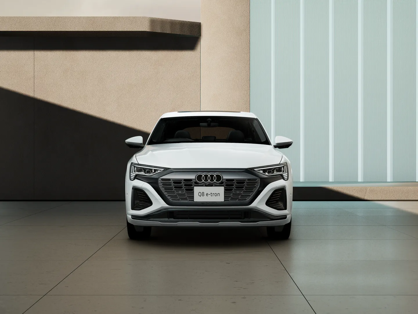 Image about Audi Q8 Sportback e-tron 55 e-tron quattro S line 300,00 kW