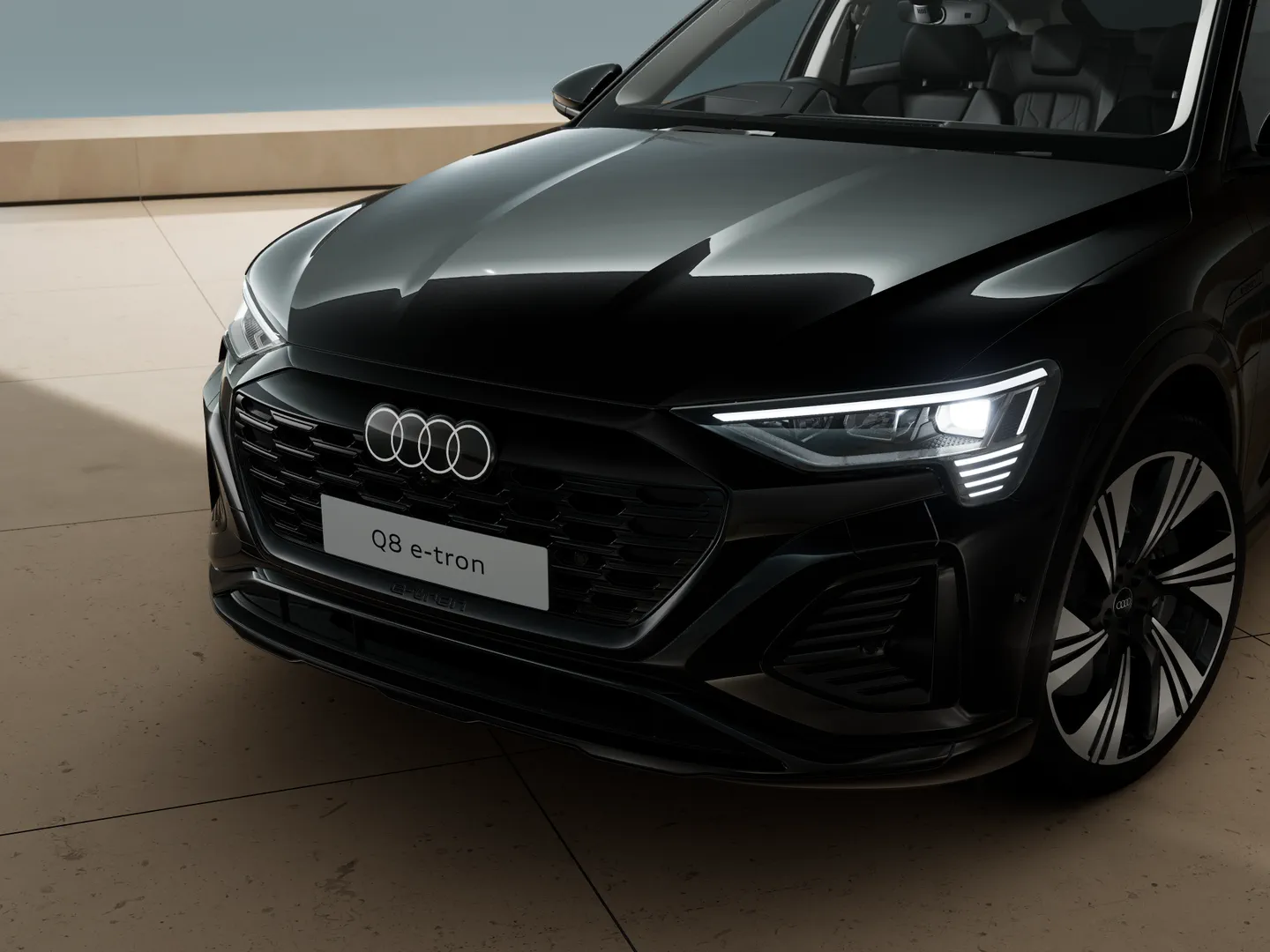 Image about Audi Q8 Sportback e-tron 55 e-tron quattro S line 300,00 kW