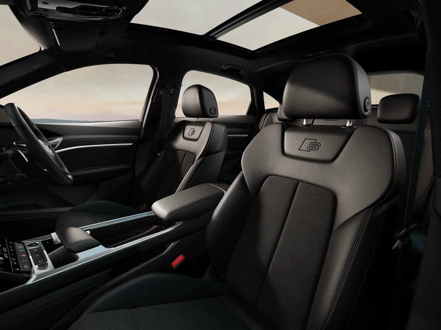 Image about Audi Q8 Sportback e-tron 55 e-tron quattro S line 300,00 kW
