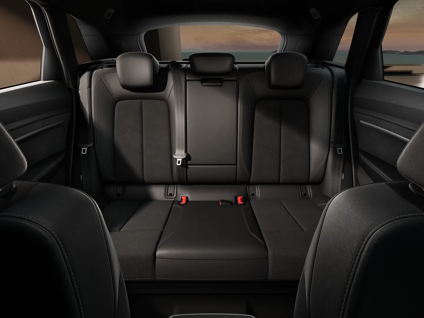 Image about Audi Q8 e-tron 55 e-tron quattro S line 300,00 kW