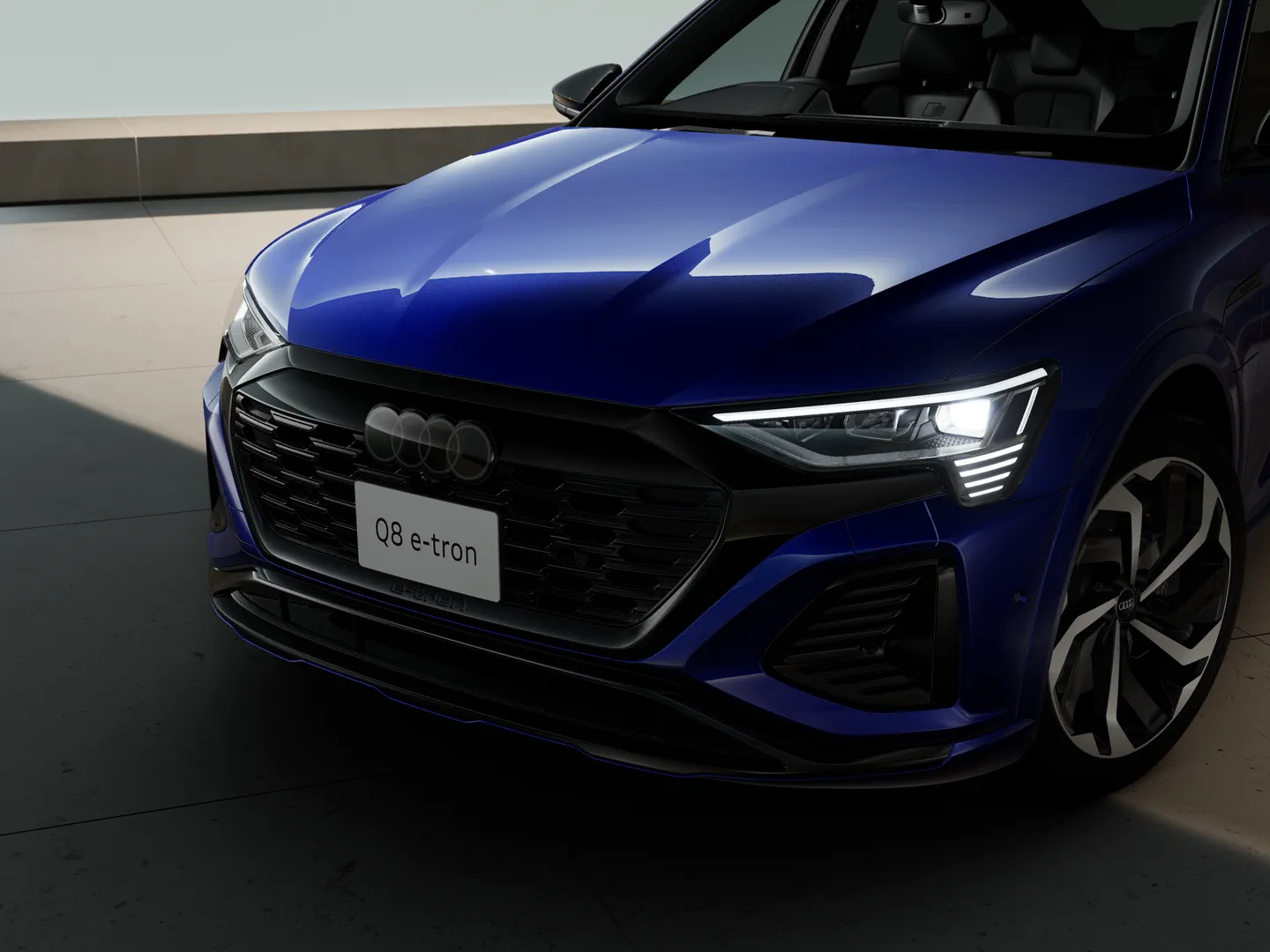 Image about Audi Q8 Sportback e-tron 55 e-tron quattro S line 300,00 kW