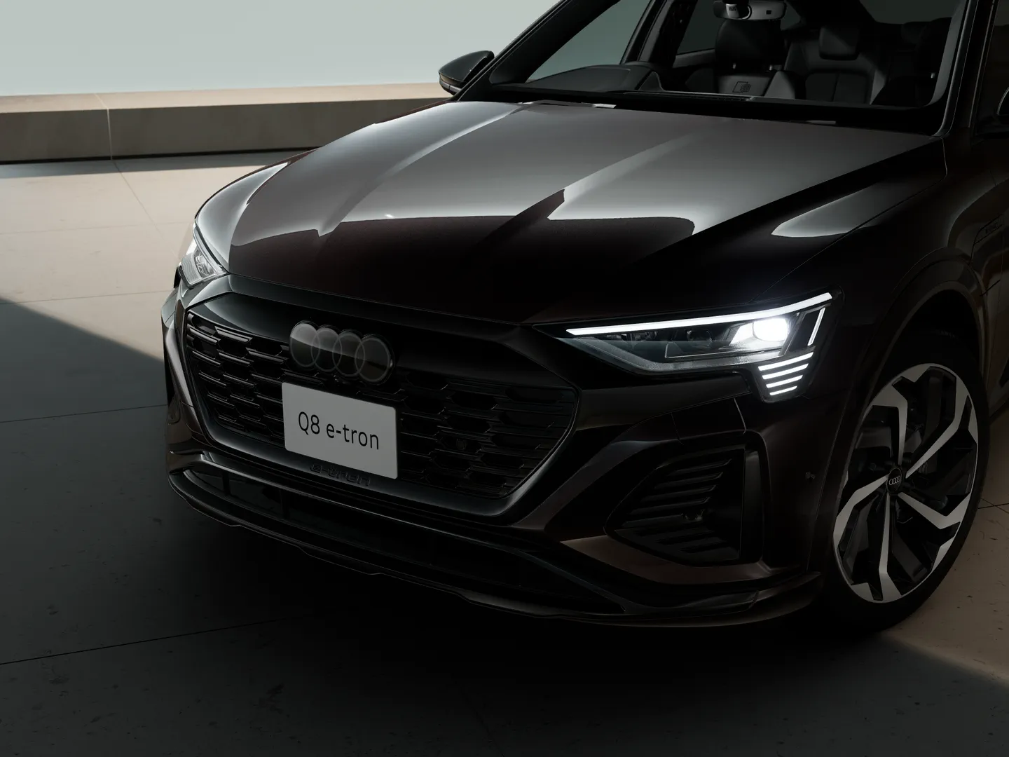 Image about Audi Q8 Sportback e-tron 55 e-tron quattro S line 300,00 kW