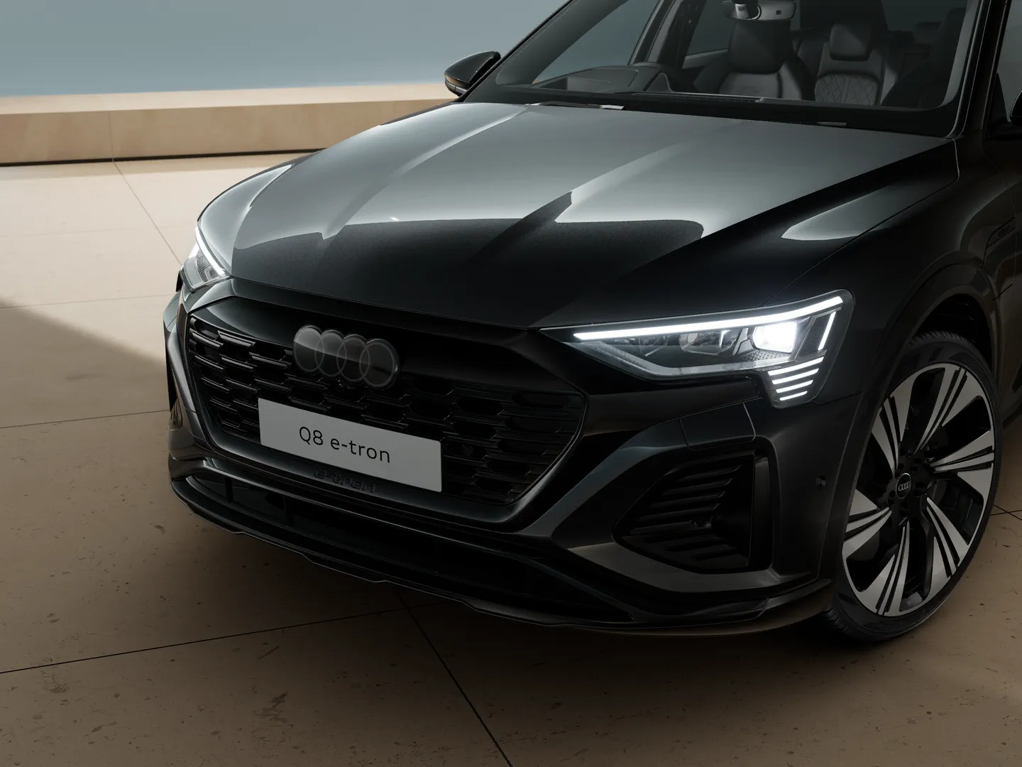 Image about Audi Q8 e-tron 55 e-tron quattro Launch Edition 300,00 kW