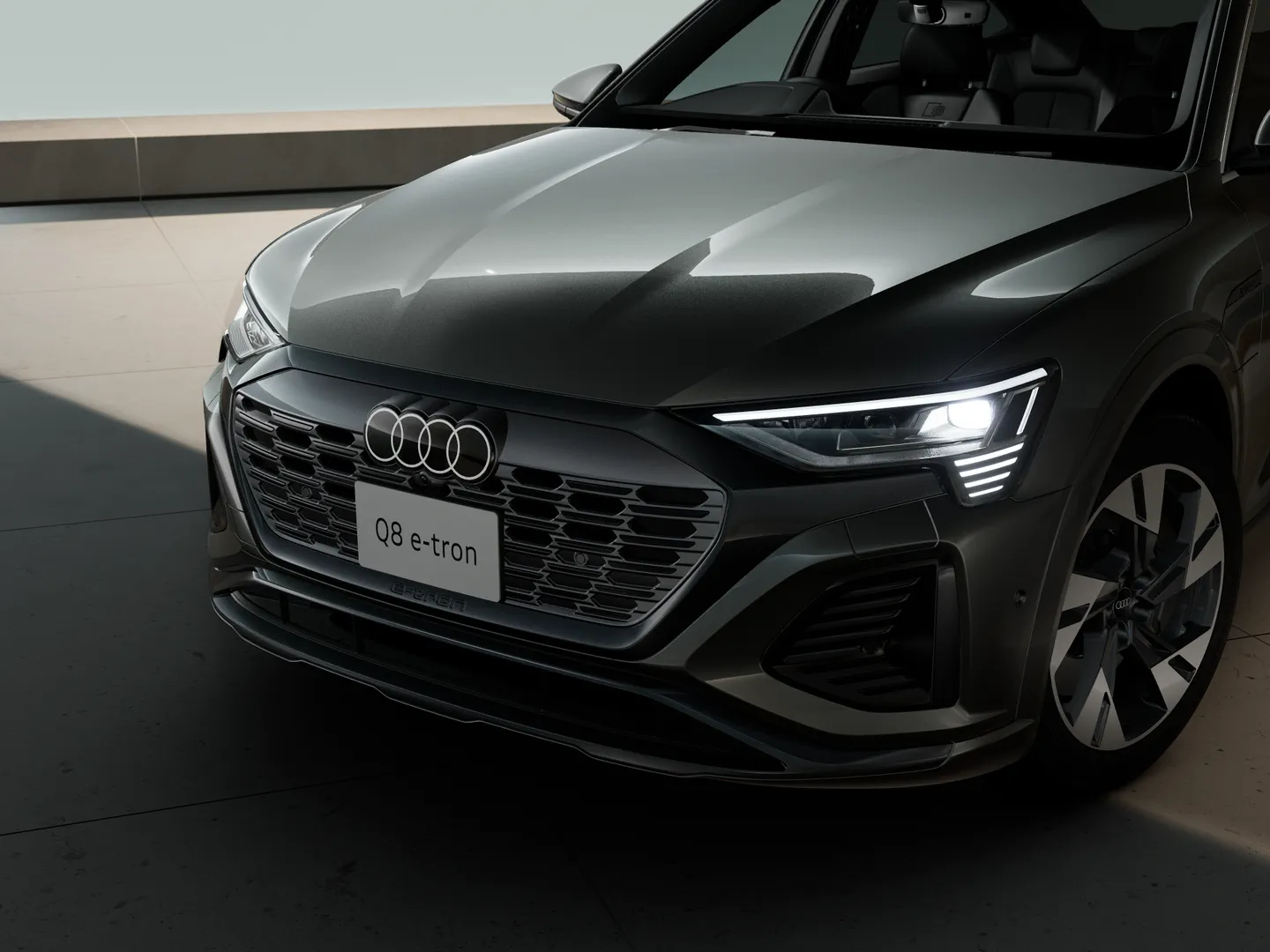 Image about Audi Q8 Sportback e-tron 55 e-tron quattro S line 300,00 kW