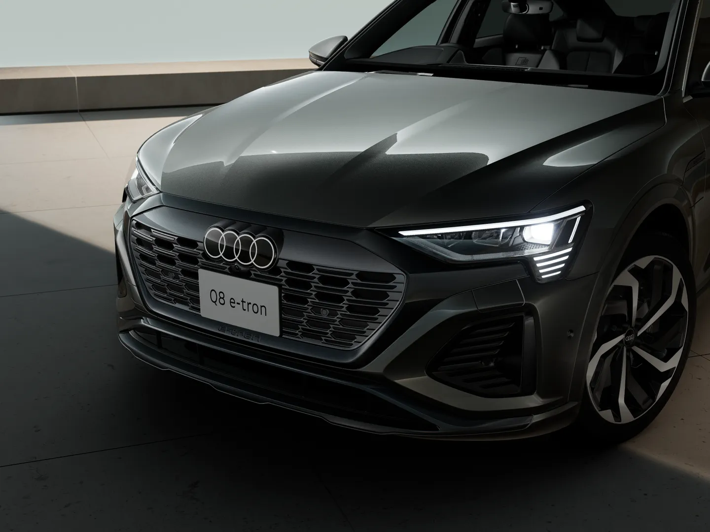 Image about Audi Q8 Sportback e-tron 55 e-tron quattro S line 300,00 kW
