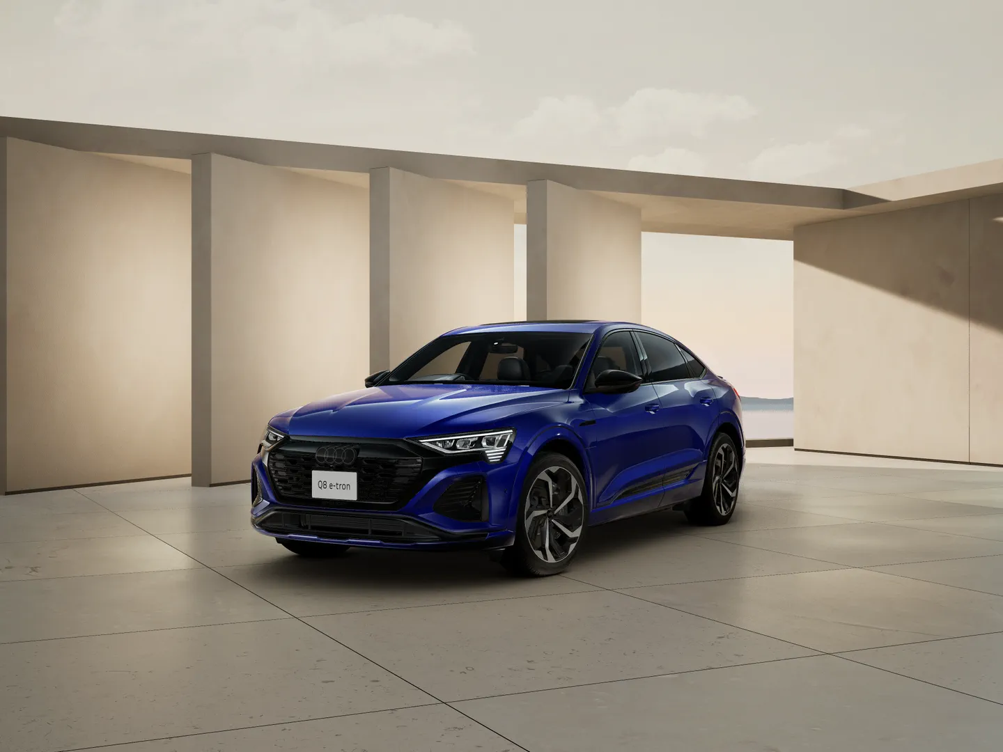Image about Audi Q8 Sportback e-tron 55 e-tron quattro S line 300,00 kW
