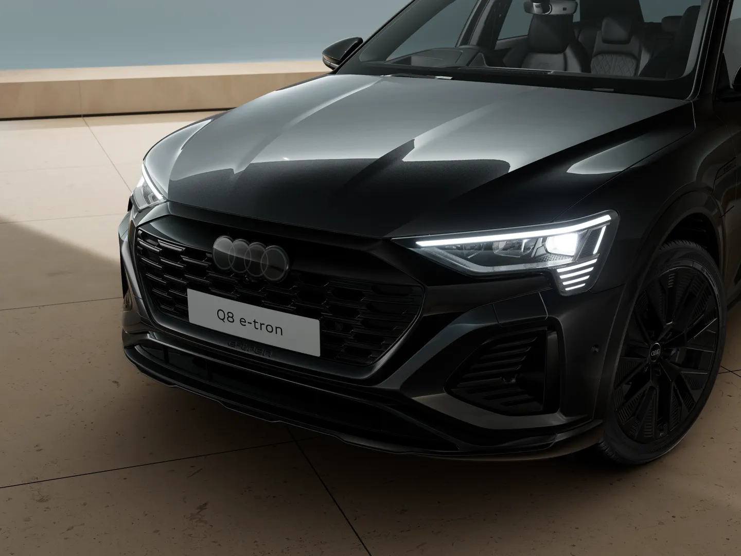 Image about Audi Q8 e-tron 55 e-tron quattro Launch Edition 300,00 kW