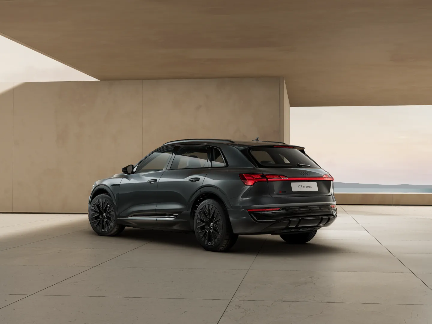 Image about Audi Q8 e-tron 55 e-tron quattro Launch Edition 300,00 kW