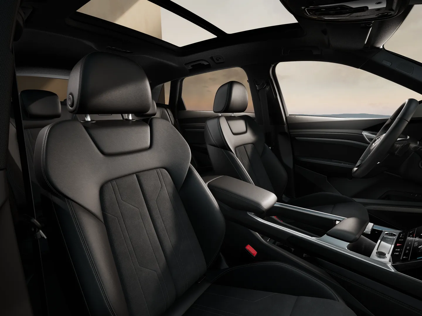 Image about Audi Q8 e-tron Advanced edition 50 e-tron quattro