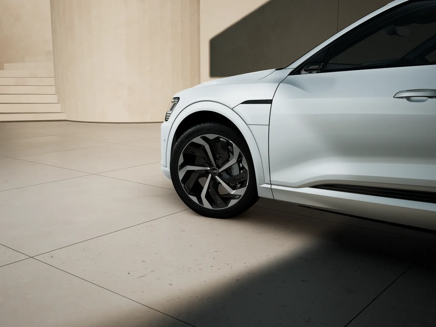 Image about Audi Q8 Sportback e-tron 55 e-tron quattro S line 300,00 kW