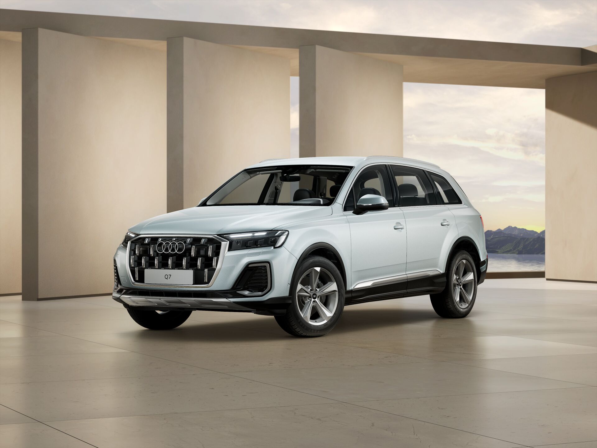 Q7 SUV EXTERIOR-FRONT-3-4