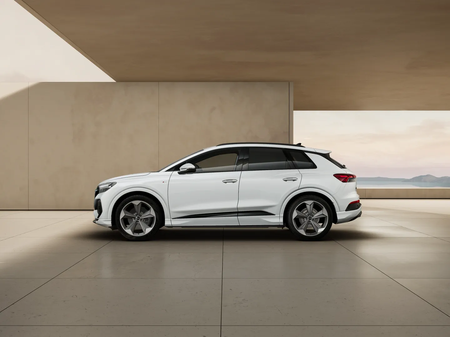 Image about Audi Q4 e-tron S line 45 e-tron 210,00 kW