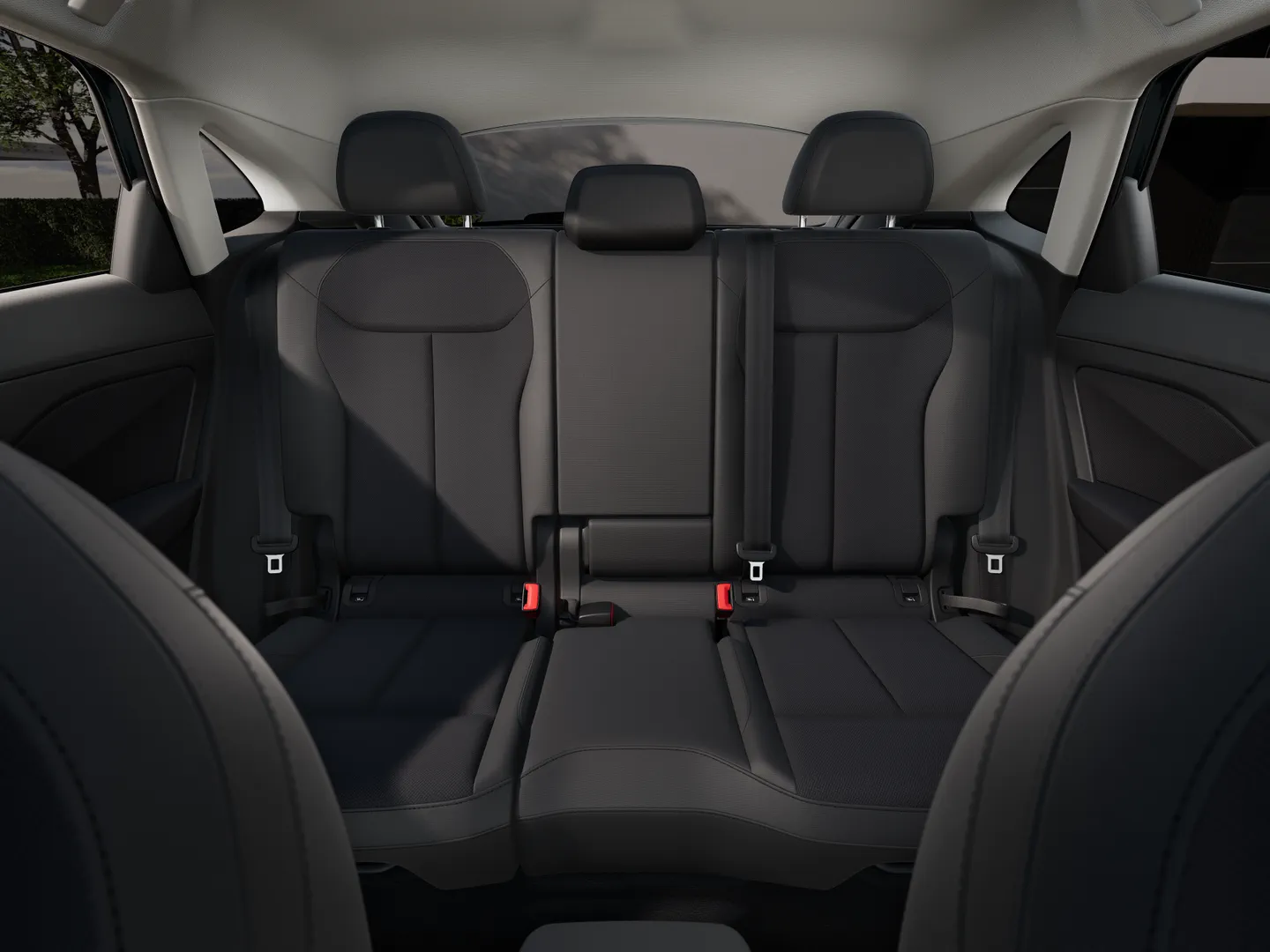 Zdjęcie&nbsp;Audi Q3 Sportback&nbsp;TFSI 110 kW S tronic&nbsp;– Ujęcie: tylne fotele