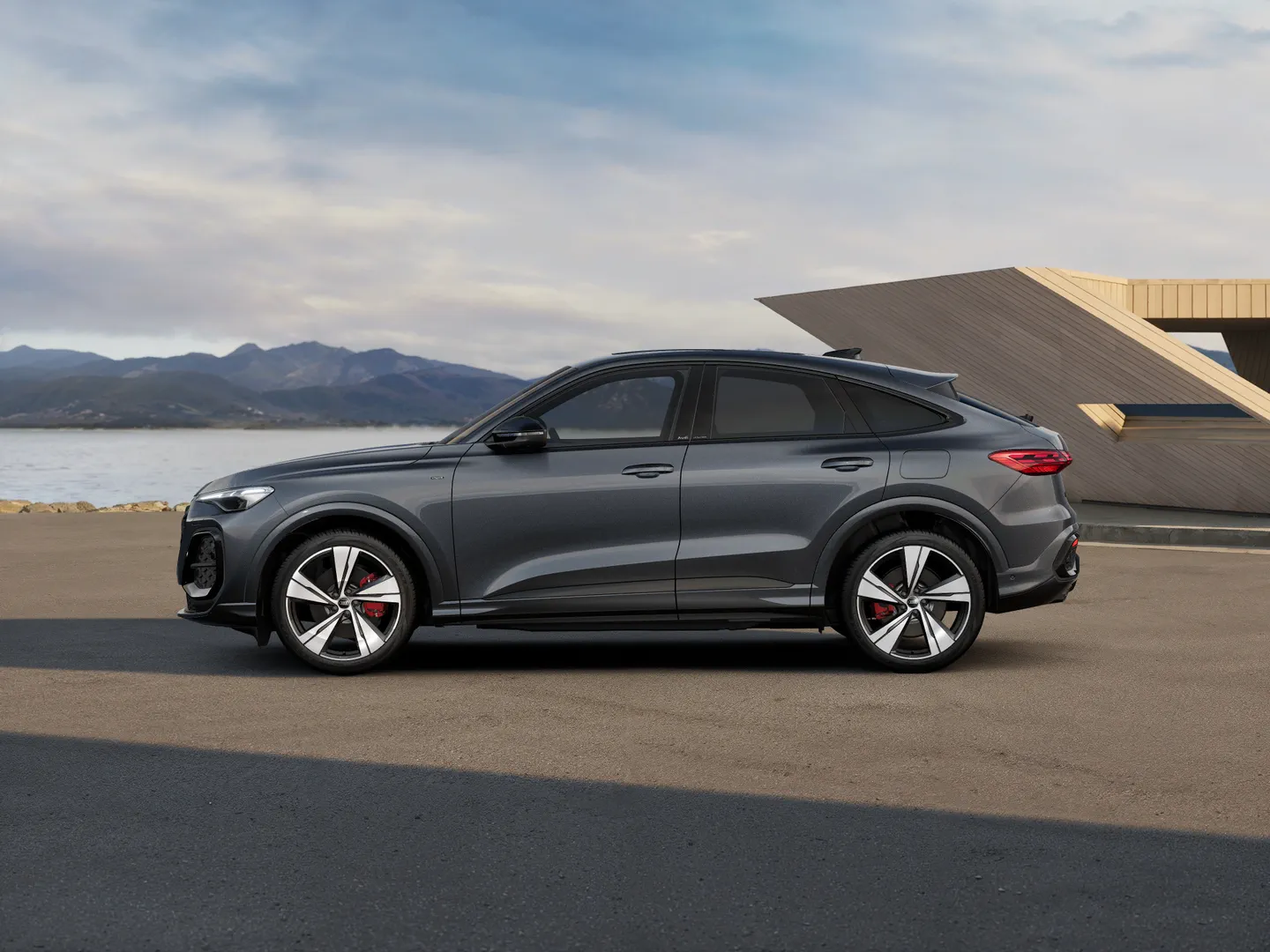 Image about Audi Q5 Sportback e-hybrid quattro S tronic