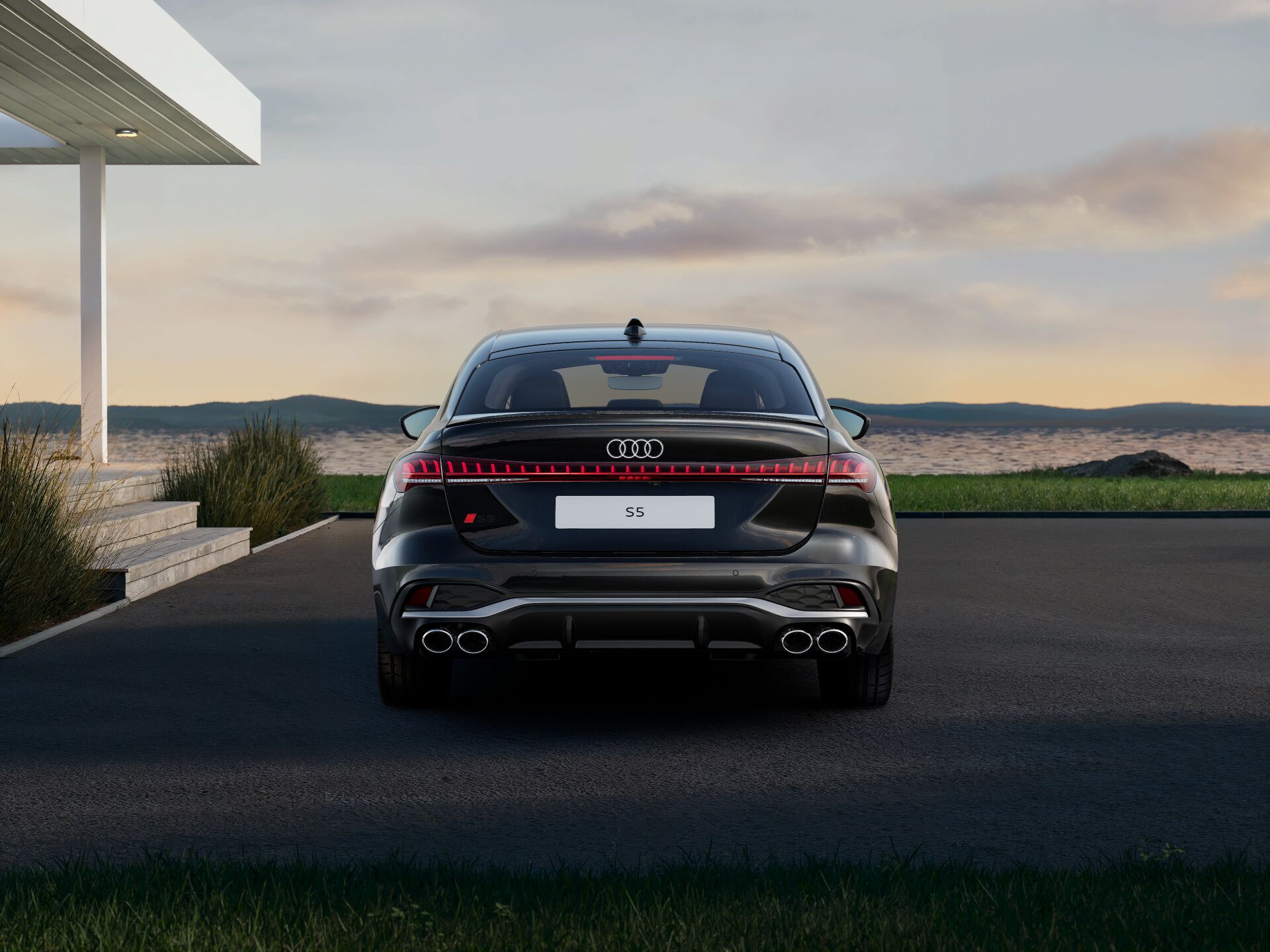 Audi S5 Sedan